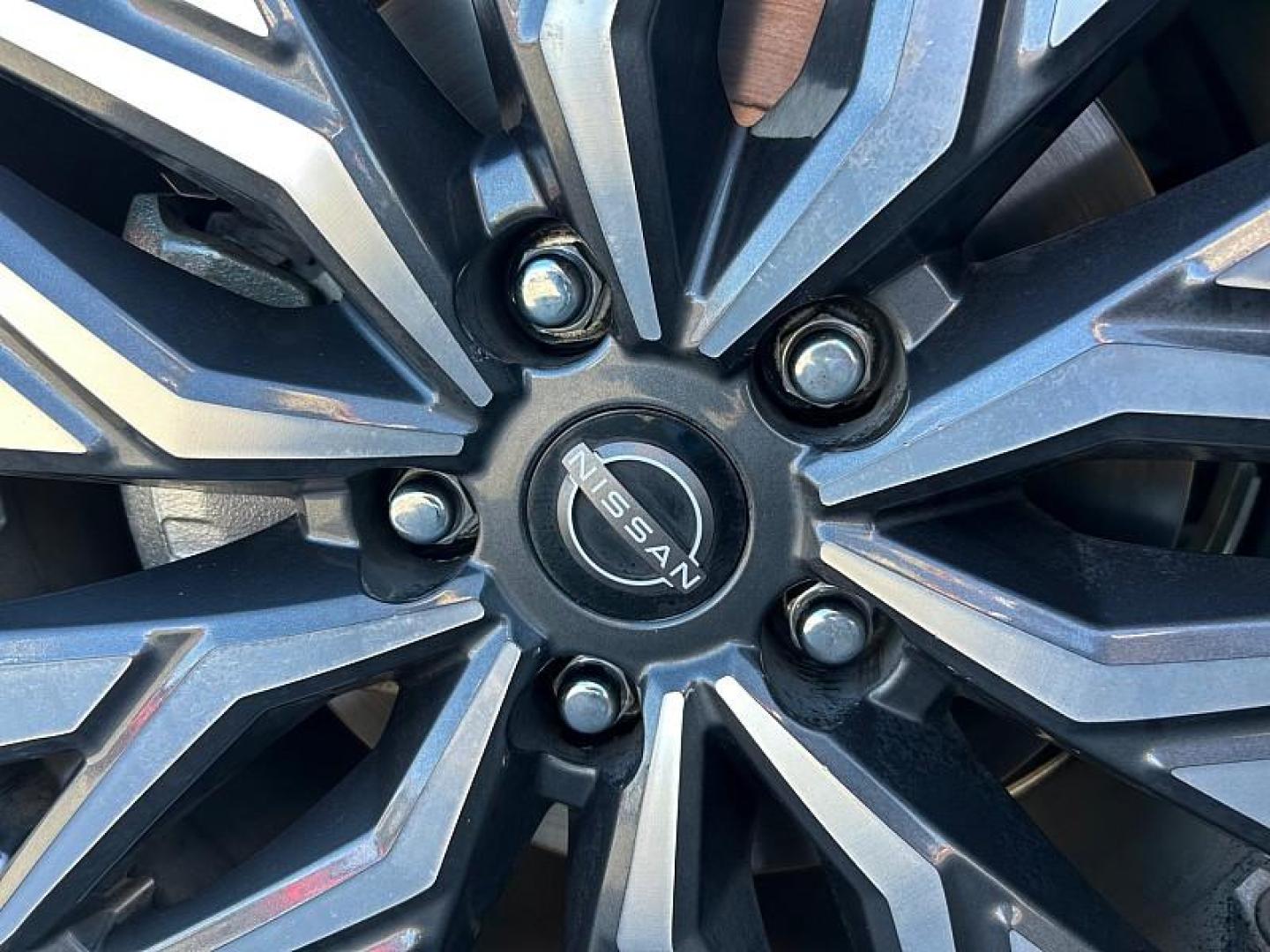 2024 SILVER Nissan Altima (1N4BL4DV4RN) with an 4-Cyl 2.5 Liter engine, Automatic Xtronic CVT transmission, located at 412 Auto Vista Drive, Palmdale, 93551, (661) 945-0620, 34.592636, -118.136681 - Photo#29