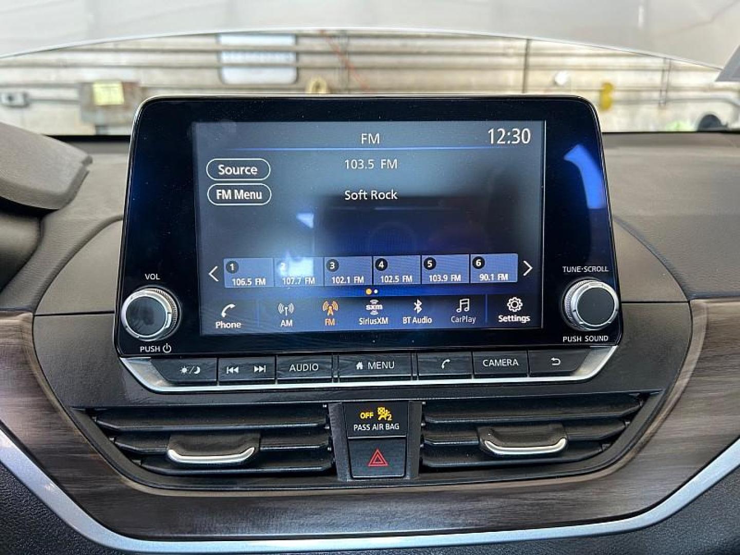 2024 SILVER Nissan Altima (1N4BL4DV4RN) with an 4-Cyl 2.5 Liter engine, Automatic Xtronic CVT transmission, located at 412 Auto Vista Drive, Palmdale, 93551, (661) 945-0620, 34.592636, -118.136681 - Photo#36