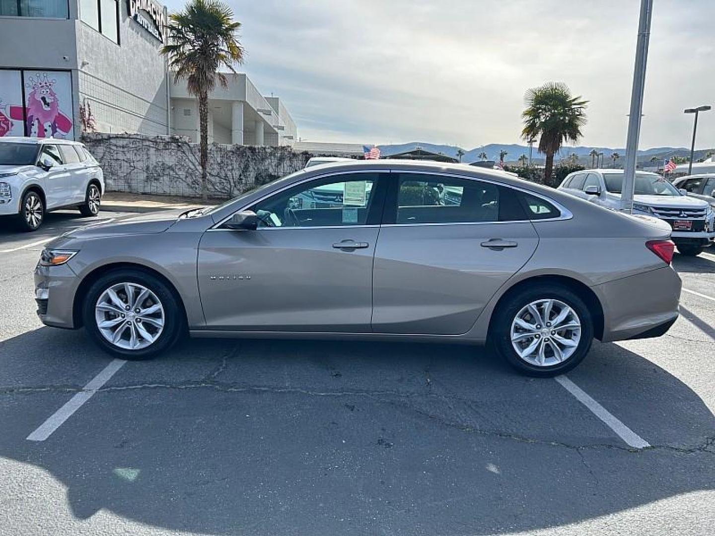 2024 SILVER Nissan Altima (1N4BL4DV3RN) with an 4-Cyl 2.5 Liter engine, Automatic Xtronic CVT transmission, located at 412 Auto Vista Drive, Palmdale, 93551, (661) 945-0620, 34.592636, -118.136681 - Photo#10