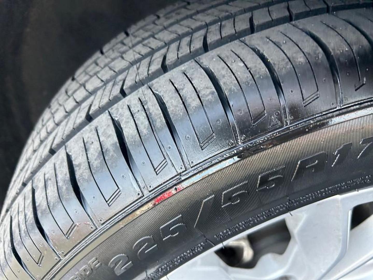 2024 SILVER Nissan Altima (1N4BL4DV3RN) with an 4-Cyl 2.5 Liter engine, Automatic Xtronic CVT transmission, located at 412 Auto Vista Drive, Palmdale, 93551, (661) 945-0620, 34.592636, -118.136681 - Photo#39