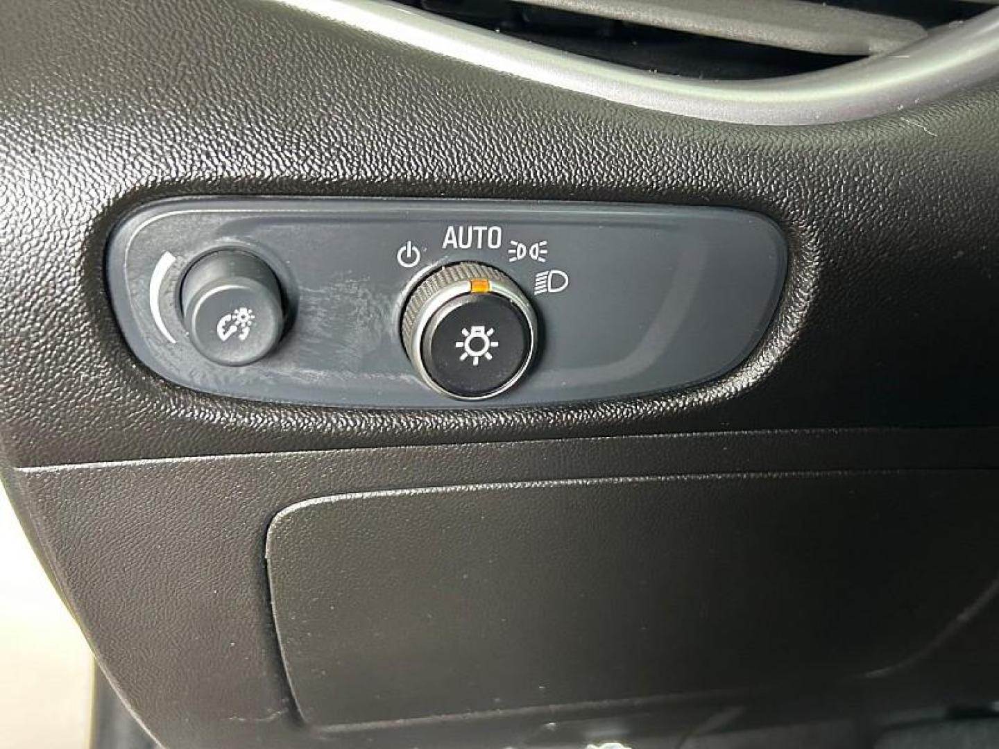 2024 SILVER Nissan Altima (1N4BL4DV3RN) with an 4-Cyl 2.5 Liter engine, Automatic Xtronic CVT transmission, located at 412 Auto Vista Drive, Palmdale, 93551, (661) 945-0620, 34.592636, -118.136681 - Photo#57