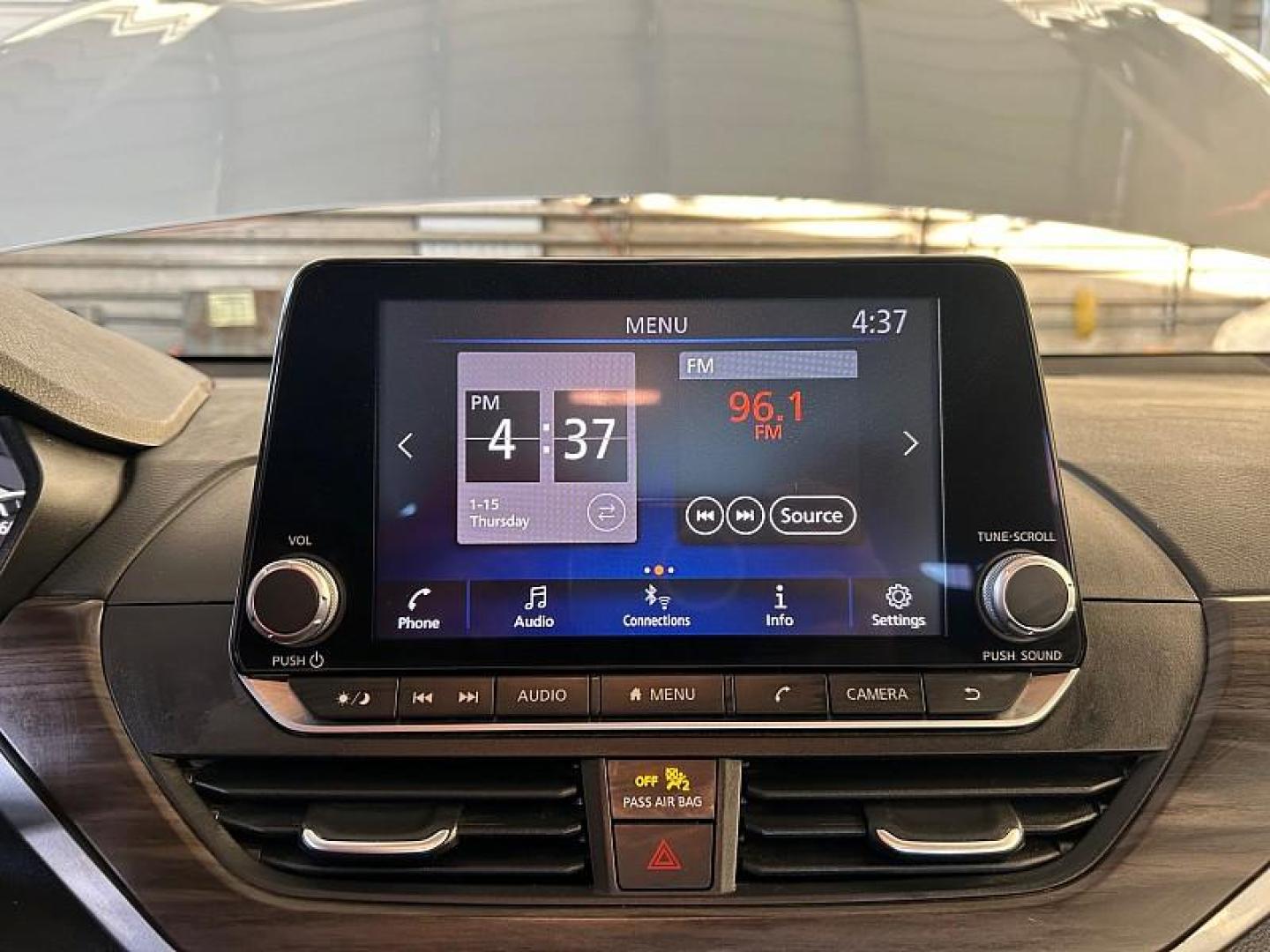 2024 SILVER Nissan Altima (1N4BL4DV3RN) with an 4-Cyl 2.5 Liter engine, Automatic Xtronic CVT transmission, located at 412 Auto Vista Drive, Palmdale, 93551, (661) 945-0620, 34.592636, -118.136681 - Photo#58