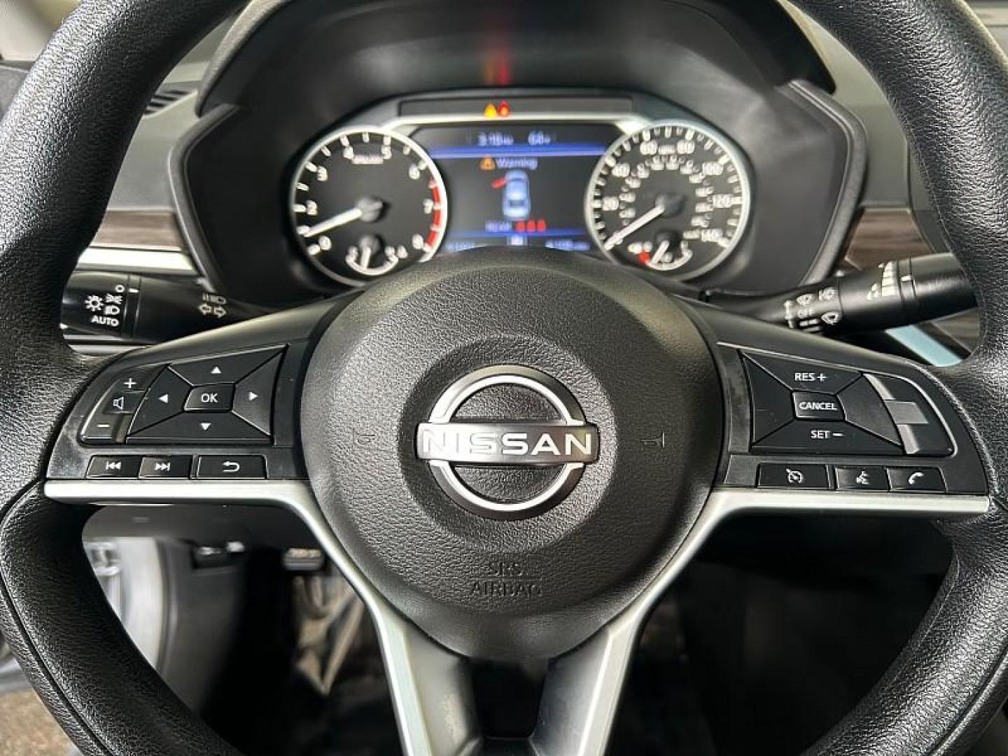 2024 SILVER Nissan Altima (1N4BL4DV2RN) with an 4-Cyl 2.5 Liter engine, Automatic Xtronic CVT transmission, located at 412 Auto Vista Drive, Palmdale, 93551, (661) 945-0620, 34.592636, -118.136681 - Photo#20