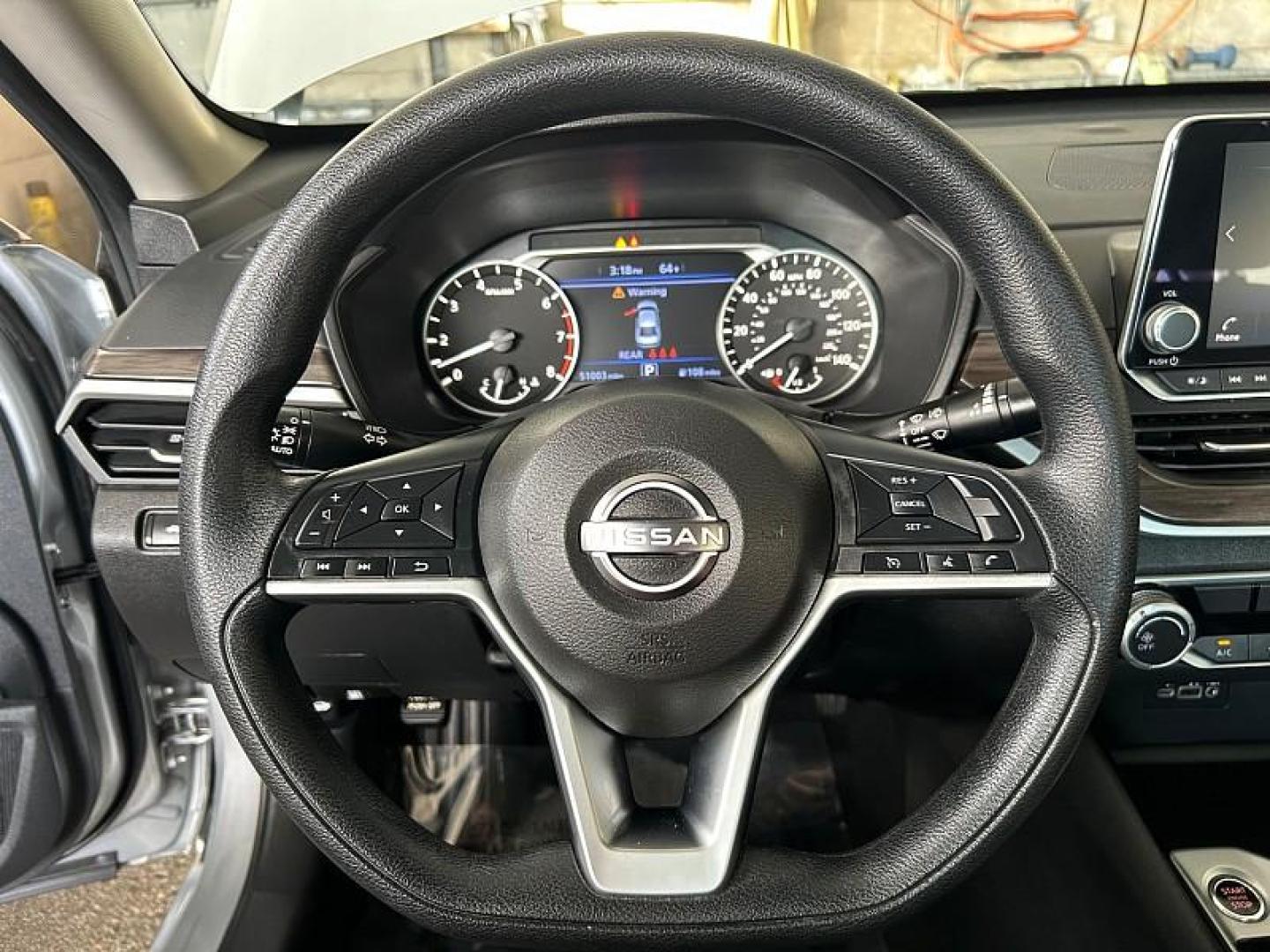 2024 SILVER Nissan Altima (1N4BL4DV2RN) with an 4-Cyl 2.5 Liter engine, Automatic Xtronic CVT transmission, located at 412 Auto Vista Drive, Palmdale, 93551, (661) 945-0620, 34.592636, -118.136681 - Photo#23