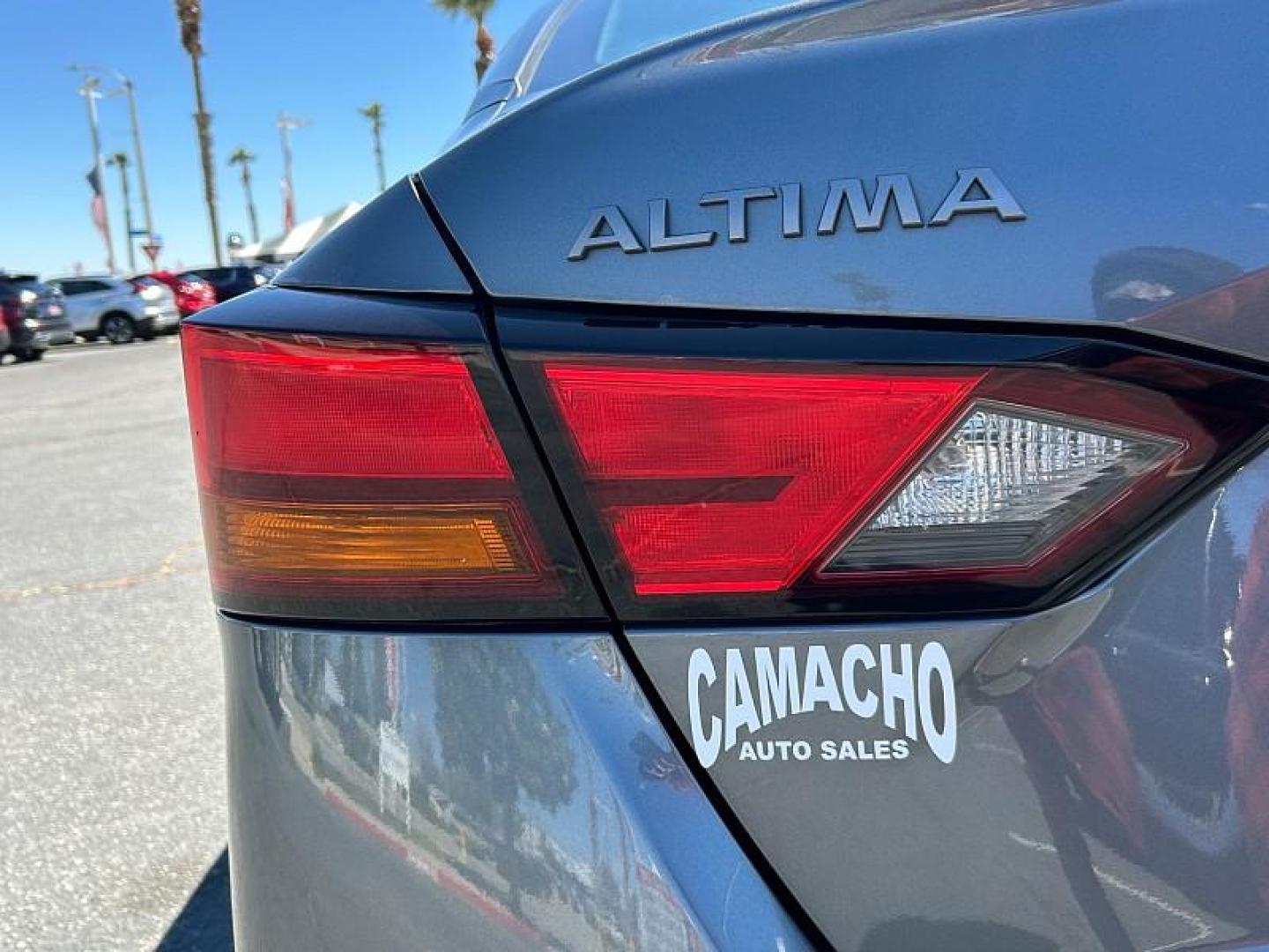 2024 GRAY Nissan Altima (1N4BL4DV5RN) with an 4-Cyl 2.5 Liter engine, Automatic Xtronic CVT transmission, located at 412 Auto Vista Drive, Palmdale, 93551, (661) 945-0620, 34.592636, -118.136681 - Photo#10