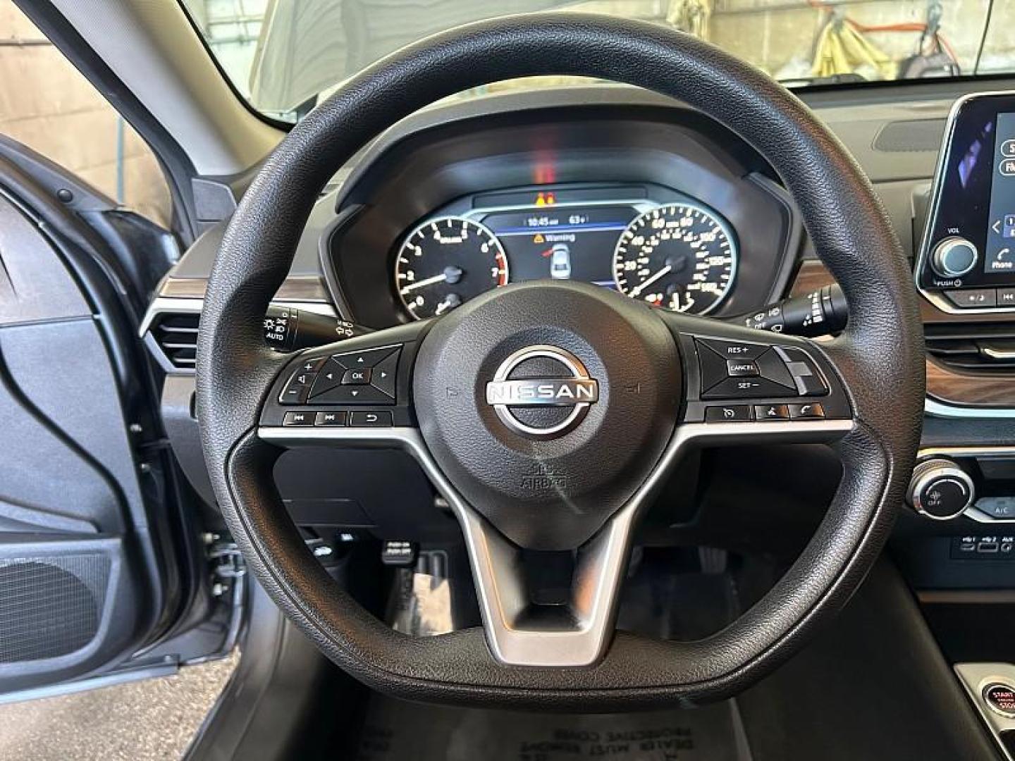 2024 GRAY Nissan Altima (1N4BL4DV5RN) with an 4-Cyl 2.5 Liter engine, Automatic Xtronic CVT transmission, located at 412 Auto Vista Drive, Palmdale, 93551, (661) 945-0620, 34.592636, -118.136681 - Photo#27