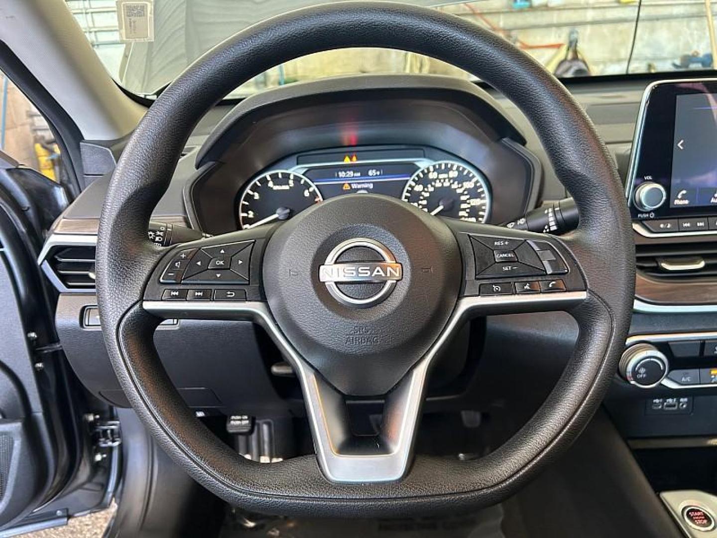 2024 GRAY Nissan Altima (1N4BL4DV4RN) with an 4-Cyl 2.5 Liter engine, Automatic Xtronic CVT transmission, located at 412 Auto Vista Drive, Palmdale, 93551, (661) 945-0620, 34.592636, -118.136681 - Photo#16