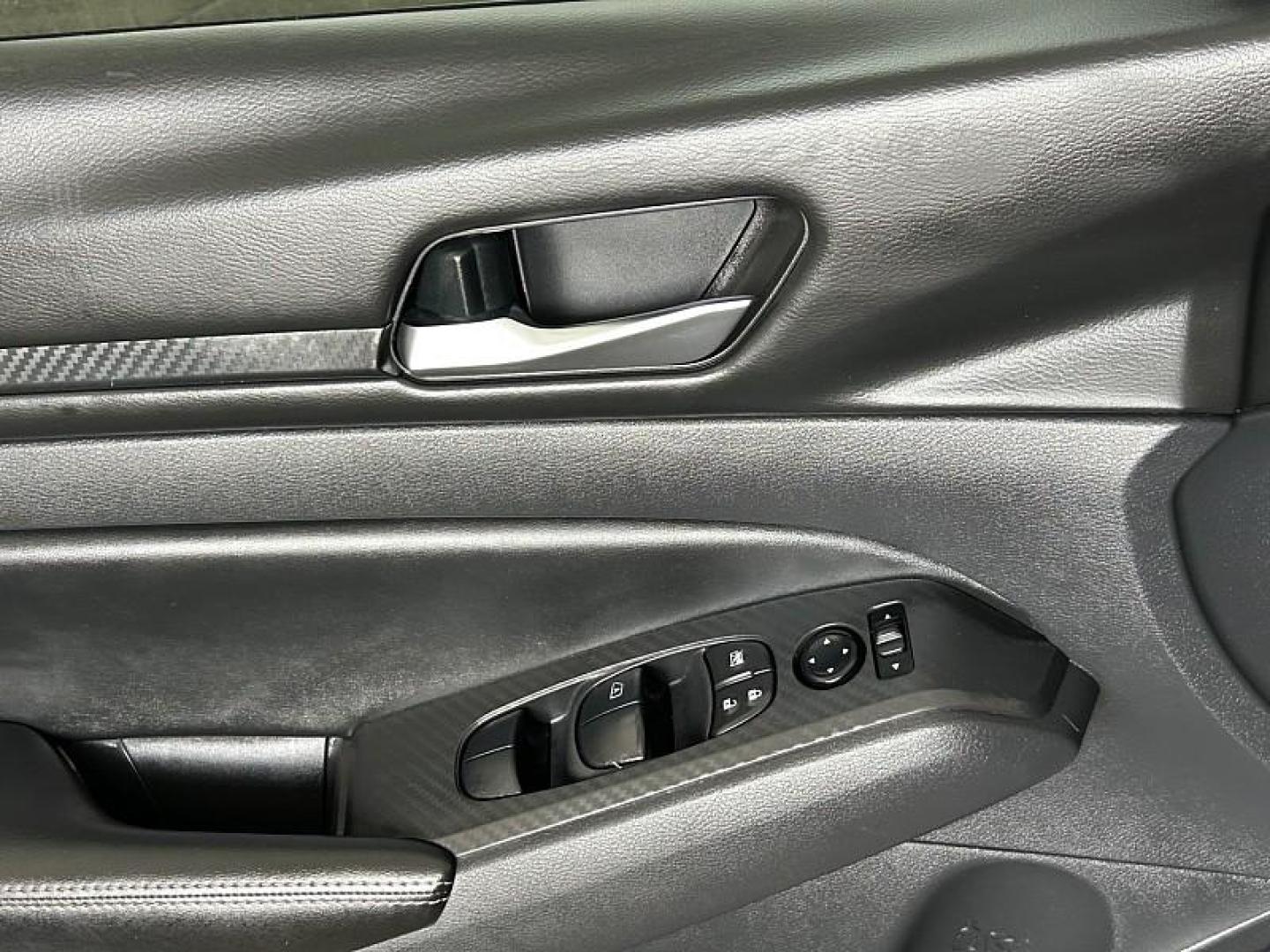 2024 SILVER Nissan Altima (1N4BL4DV4RN) with an 4-Cyl 2.5 Liter engine, Automatic Xtronic CVT transmission, located at 412 Auto Vista Drive, Palmdale, 93551, (661) 945-0620, 34.592636, -118.136681 - Photo#23