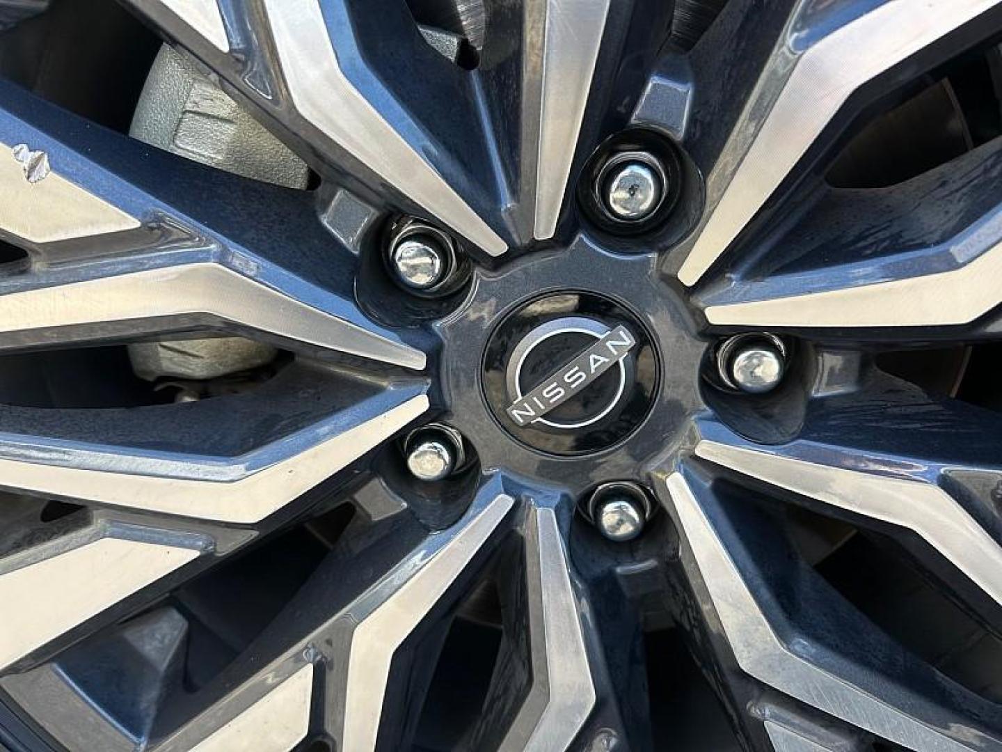 2024 SILVER Nissan Altima (1N4BL4DV2RN) with an 4-Cyl 2.5 Liter engine, Automatic Xtronic CVT transmission, located at 412 Auto Vista Drive, Palmdale, 93551, (661) 945-0620, 34.592636, -118.136681 - Photo#14