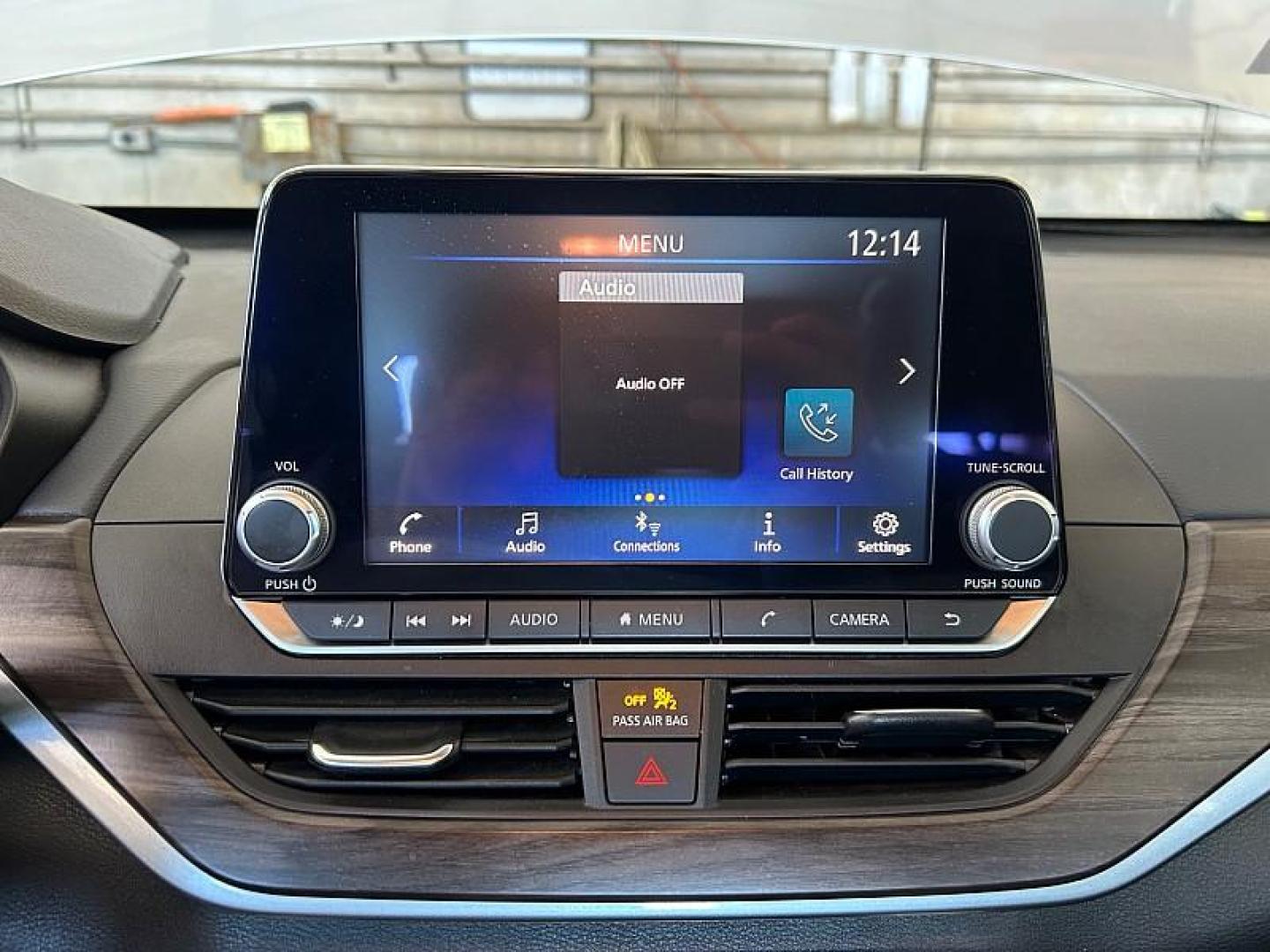 2024 SILVER Nissan Altima (1N4BL4DV2RN) with an 4-Cyl 2.5 Liter engine, Automatic Xtronic CVT transmission, located at 412 Auto Vista Drive, Palmdale, 93551, (661) 945-0620, 34.592636, -118.136681 - Photo#20