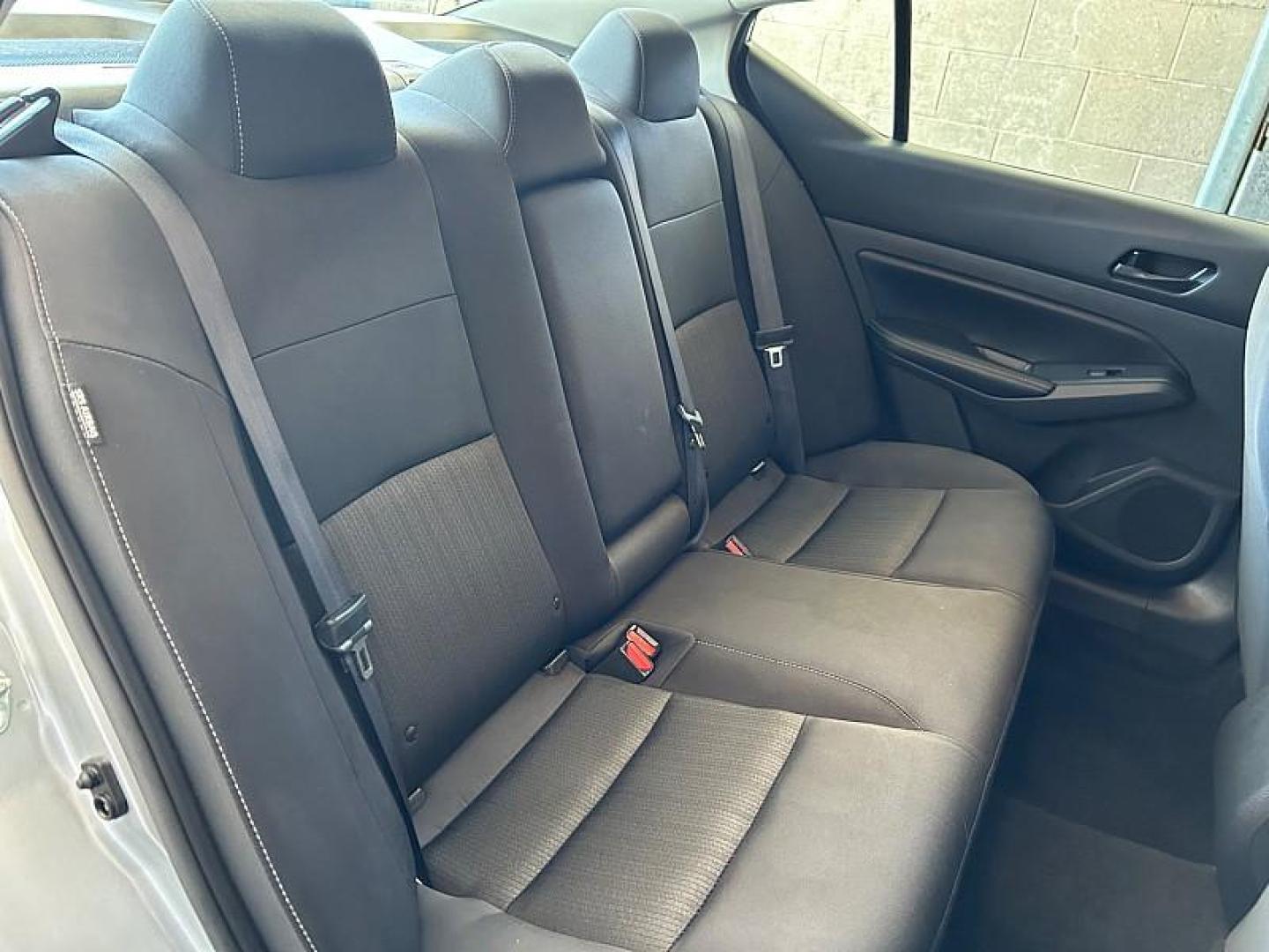 2024 SILVER Nissan Altima (1N4BL4DV2RN) with an 4-Cyl 2.5 Liter engine, Automatic Xtronic CVT transmission, located at 412 Auto Vista Drive, Palmdale, 93551, (661) 945-0620, 34.592636, -118.136681 - Photo#24