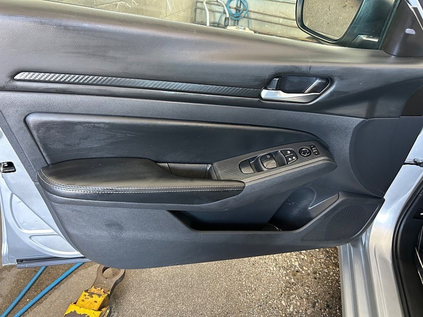 2024 SILVER Nissan Altima (1N4BL4DV9RN) with an 4-Cyl 2.5 Liter engine, Automatic Xtronic CVT transmission, located at 412 Auto Vista Drive, Palmdale, 93551, (661) 945-0620, 34.592636, -118.136681- Photo#17