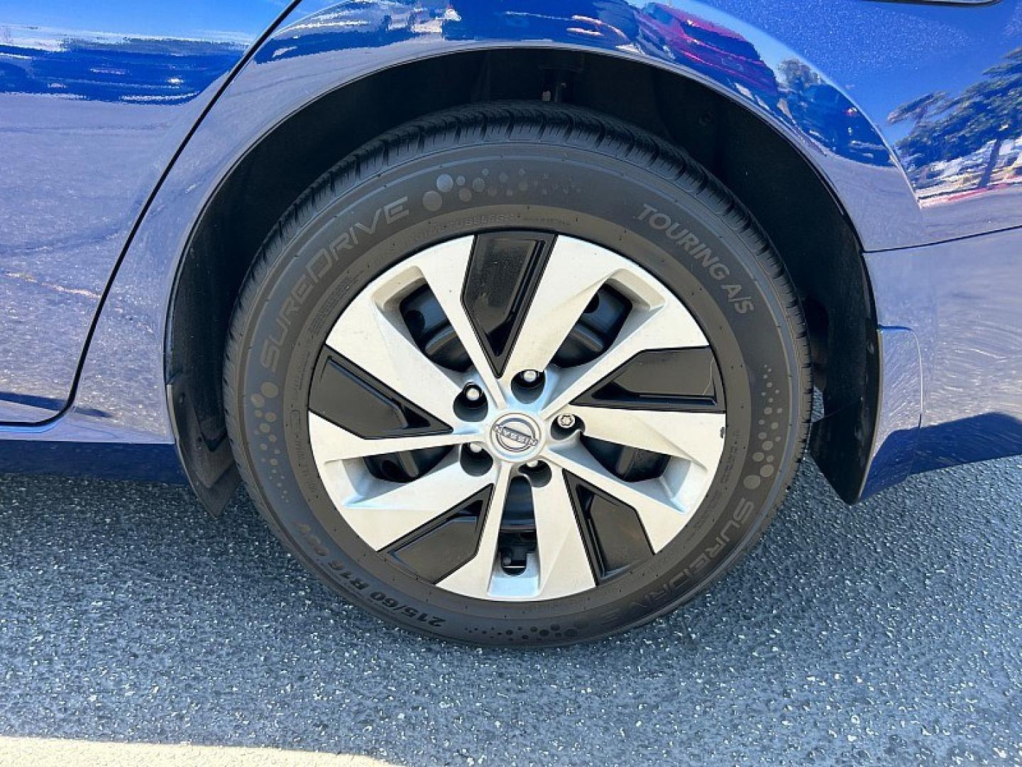 2024 Blue Nissan Altima (1N4BL4BV8RN) with an 4-Cyl 2.5 Liter engine, Automatic Xtronic CVT transmission, located at 412 Auto Vista Drive, Palmdale, 93551, (661) 945-0620, 34.592636, -118.136681- Photo#15