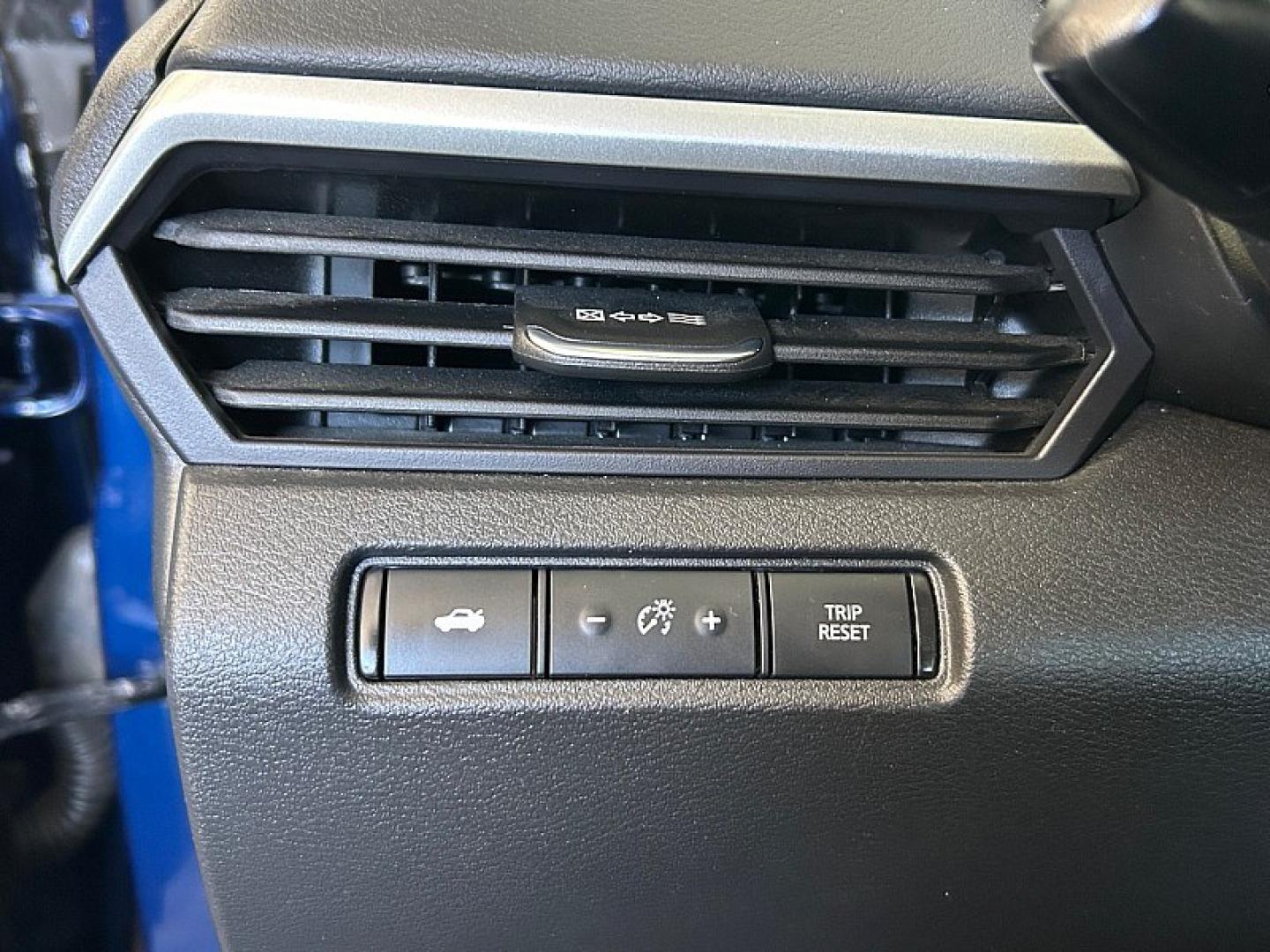 2024 Blue Nissan Altima (1N4BL4BV8RN) with an 4-Cyl 2.5 Liter engine, Automatic Xtronic CVT transmission, located at 412 Auto Vista Drive, Palmdale, 93551, (661) 945-0620, 34.592636, -118.136681- Photo#31
