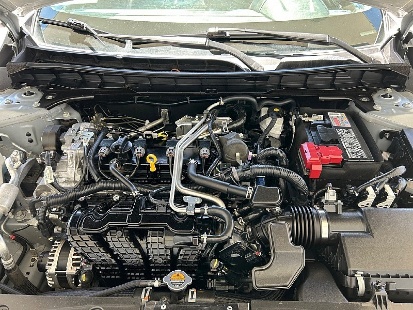 2024 Silver Nissan Altima (1N4BL4CV0RN) with an 4-Cyl 2.5 Liter engine, Automatic Xtronic CVT transmission, located at 412 Auto Vista Drive, Palmdale, 93551, (661) 945-0620, 34.592636, -118.136681- Photo#22
