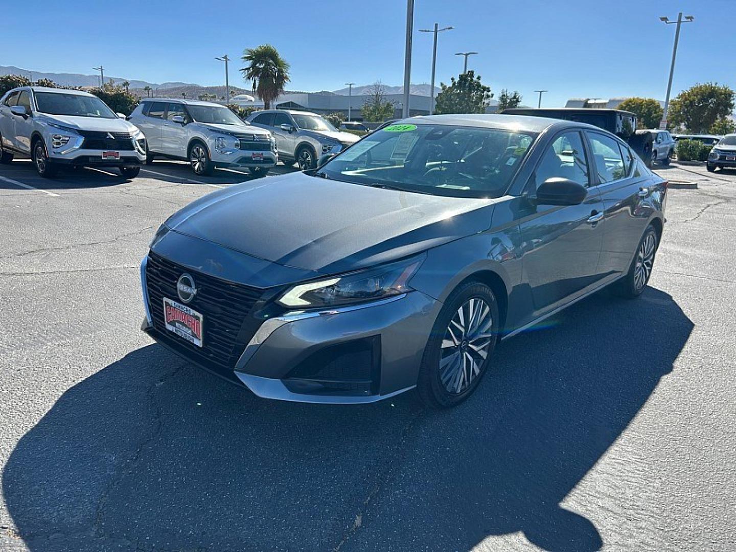 2024 Gray Nissan Altima (1N4BL4DV7RN) with an 4-Cyl 2.5 Liter engine, Automatic Xtronic CVT transmission, located at 412 Auto Vista Drive, Palmdale, 93551, (661) 945-0620, 34.592636, -118.136681- Photo#2