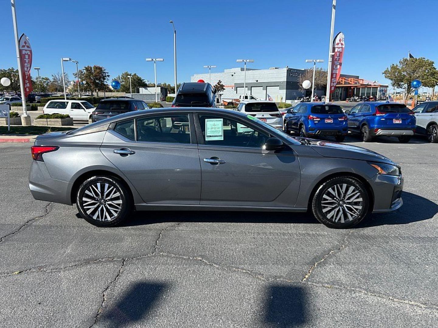2024 Gray Nissan Altima (1N4BL4DV7RN) with an 4-Cyl 2.5 Liter engine, Automatic Xtronic CVT transmission, located at 412 Auto Vista Drive, Palmdale, 93551, (661) 945-0620, 34.592636, -118.136681- Photo#7