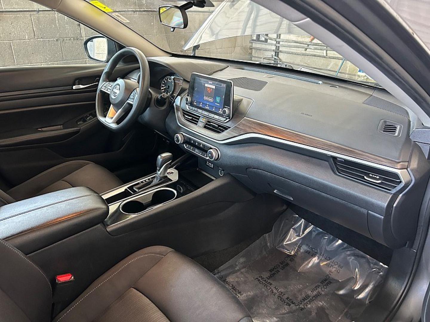 2024 Gray Nissan Altima (1N4BL4DV1RN) with an 4-Cyl 2.5 Liter engine, Automatic Xtronic CVT transmission, located at 412 Auto Vista Drive, Palmdale, 93551, (661) 945-0620, 34.592636, -118.136681- Photo#23