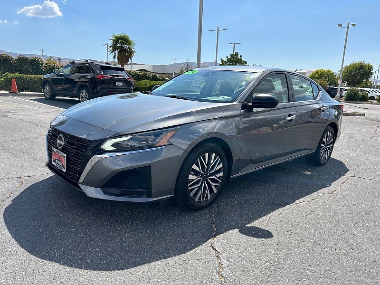2024 GRAY Nissan Altima (1N4BL4DV2RN) with an 4-Cyl 2.5 Liter engine, Automatic Xtronic CVT transmission, located at 412 Auto Vista Drive, Palmdale, 93551, (661) 945-0620, 34.592636, -118.136681- Photo#6