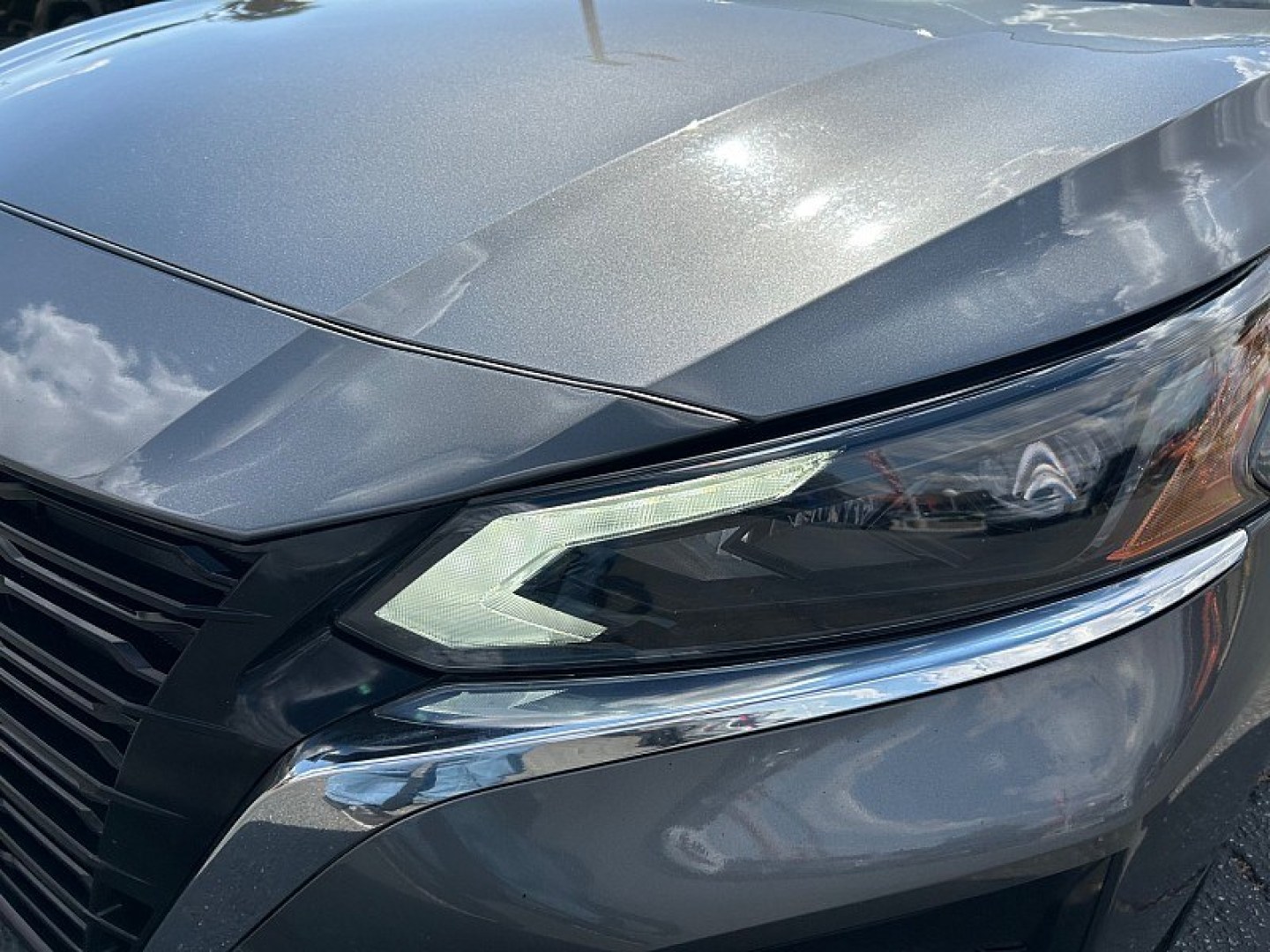 2024 GRAY Nissan Altima (1N4BL4DV2RN) with an 4-Cyl 2.5 Liter engine, Automatic Xtronic CVT transmission, located at 412 Auto Vista Drive, Palmdale, 93551, (661) 945-0620, 34.592636, -118.136681- Photo#9