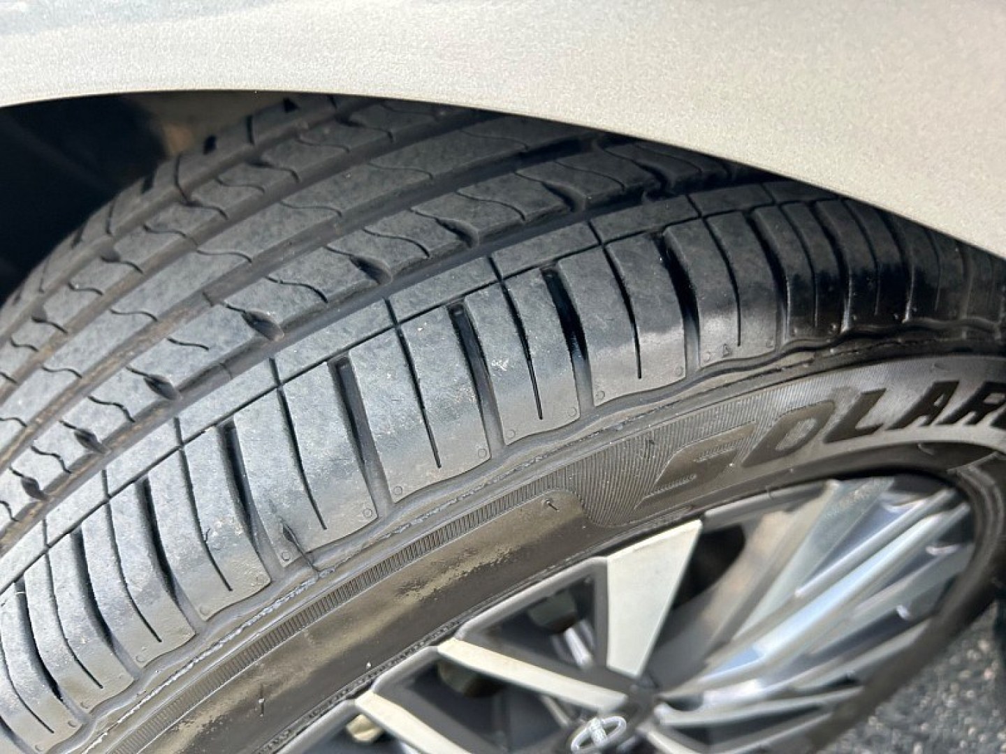 2024 GRAY Nissan Altima (1N4BL4DV2RN) with an 4-Cyl 2.5 Liter engine, Automatic Xtronic CVT transmission, located at 412 Auto Vista Drive, Palmdale, 93551, (661) 945-0620, 34.592636, -118.136681- Photo#12