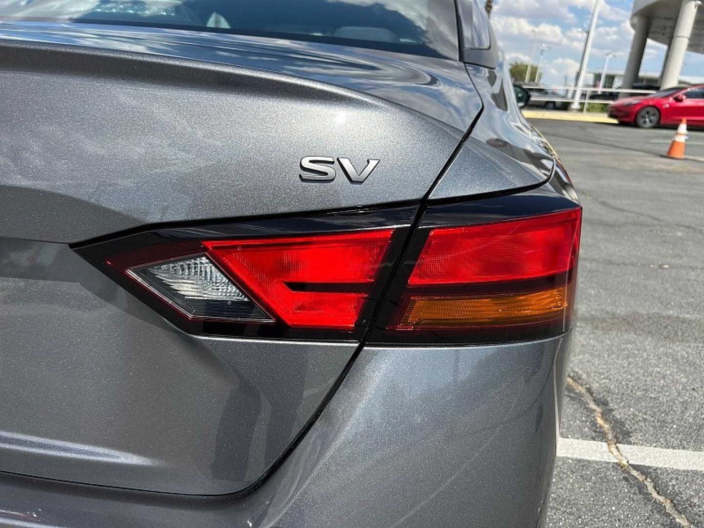 2024 GRAY Nissan Altima (1N4BL4DV2RN) with an 4-Cyl 2.5 Liter engine, Automatic Xtronic CVT transmission, located at 412 Auto Vista Drive, Palmdale, 93551, (661) 945-0620, 34.592636, -118.136681- Photo#14