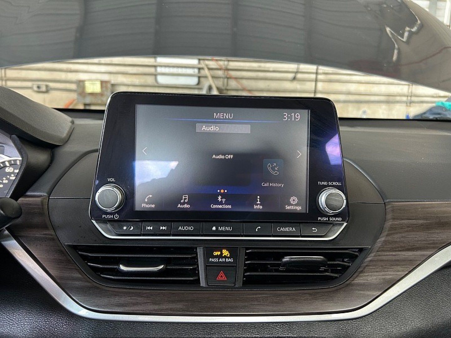 2024 GRAY Nissan Altima (1N4BL4DV2RN) with an 4-Cyl 2.5 Liter engine, Automatic Xtronic CVT transmission, located at 412 Auto Vista Drive, Palmdale, 93551, (661) 945-0620, 34.592636, -118.136681- Photo#19