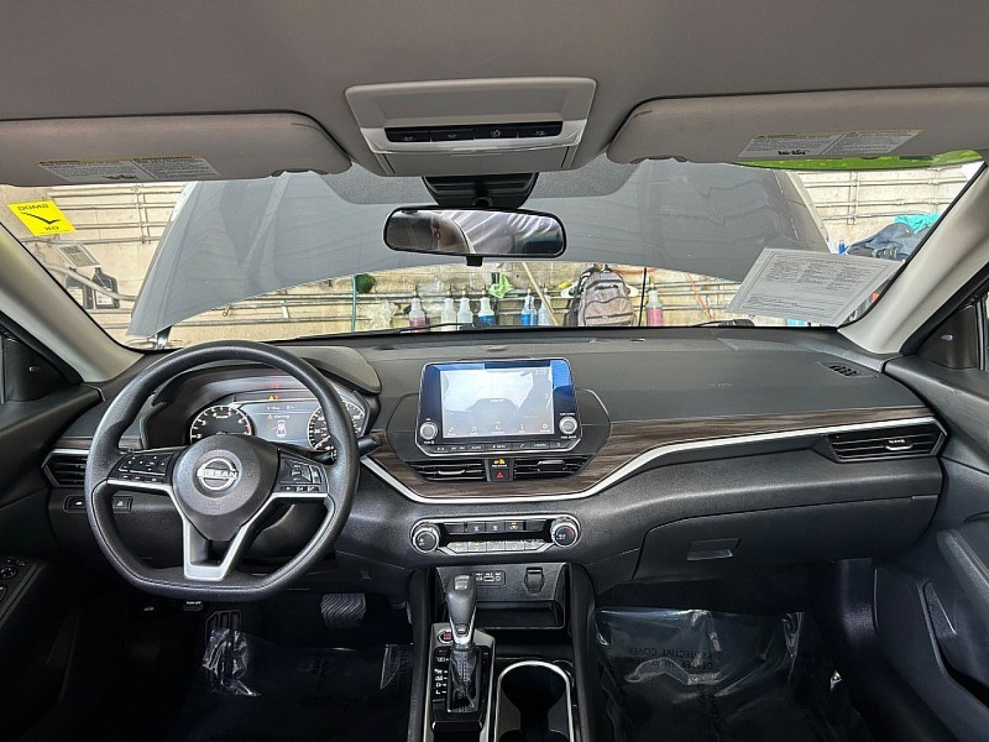 2024 GRAY Nissan Altima (1N4BL4DV2RN) with an 4-Cyl 2.5 Liter engine, Automatic Xtronic CVT transmission, located at 412 Auto Vista Drive, Palmdale, 93551, (661) 945-0620, 34.592636, -118.136681- Photo#21