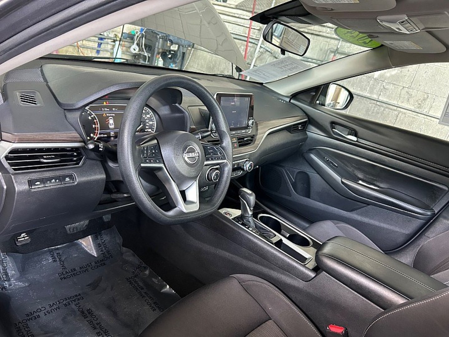 2024 GRAY Nissan Altima (1N4BL4DV2RN) with an 4-Cyl 2.5 Liter engine, Automatic Xtronic CVT transmission, located at 412 Auto Vista Drive, Palmdale, 93551, (661) 945-0620, 34.592636, -118.136681- Photo#22