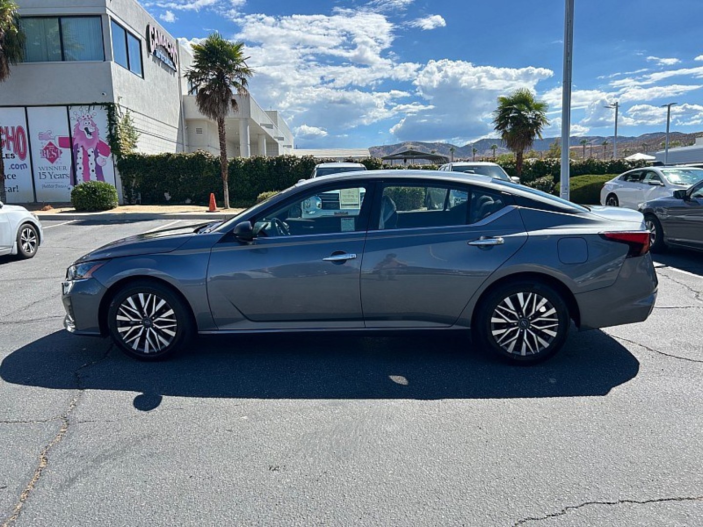 2024 Gray /black Nissan Altima (1N4BL4DV4RN) with an 4-Cyl 2.5 Liter engine, Automatic Xtronic CVT transmission, located at 412 Auto Vista Drive, Palmdale, 93551, (661) 945-0620, 34.592636, -118.136681 - Discover comfort, efficiency, and modern technology in this 2024 Nissan Altima 2.5 SV!This one-owner vehicle combines sleek styling with a comfortable ride and impressive fuel economy, achieving an estimated 32 MPG combined, with up to 39 MPG on the highway. Powered by a 2.5L 4-cylinder engine produ- Photo#5