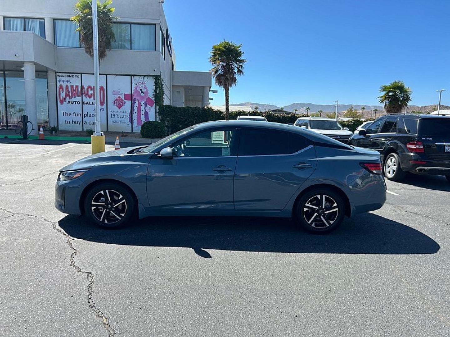 2024 Silver Nissan Altima (1N4BL4DV1RN) with an 4-Cyl 2.5 Liter engine, Automatic Xtronic CVT transmission, located at 412 Auto Vista Drive, Palmdale, 93551, (661) 945-0620, 34.592636, -118.136681- Photo#4
