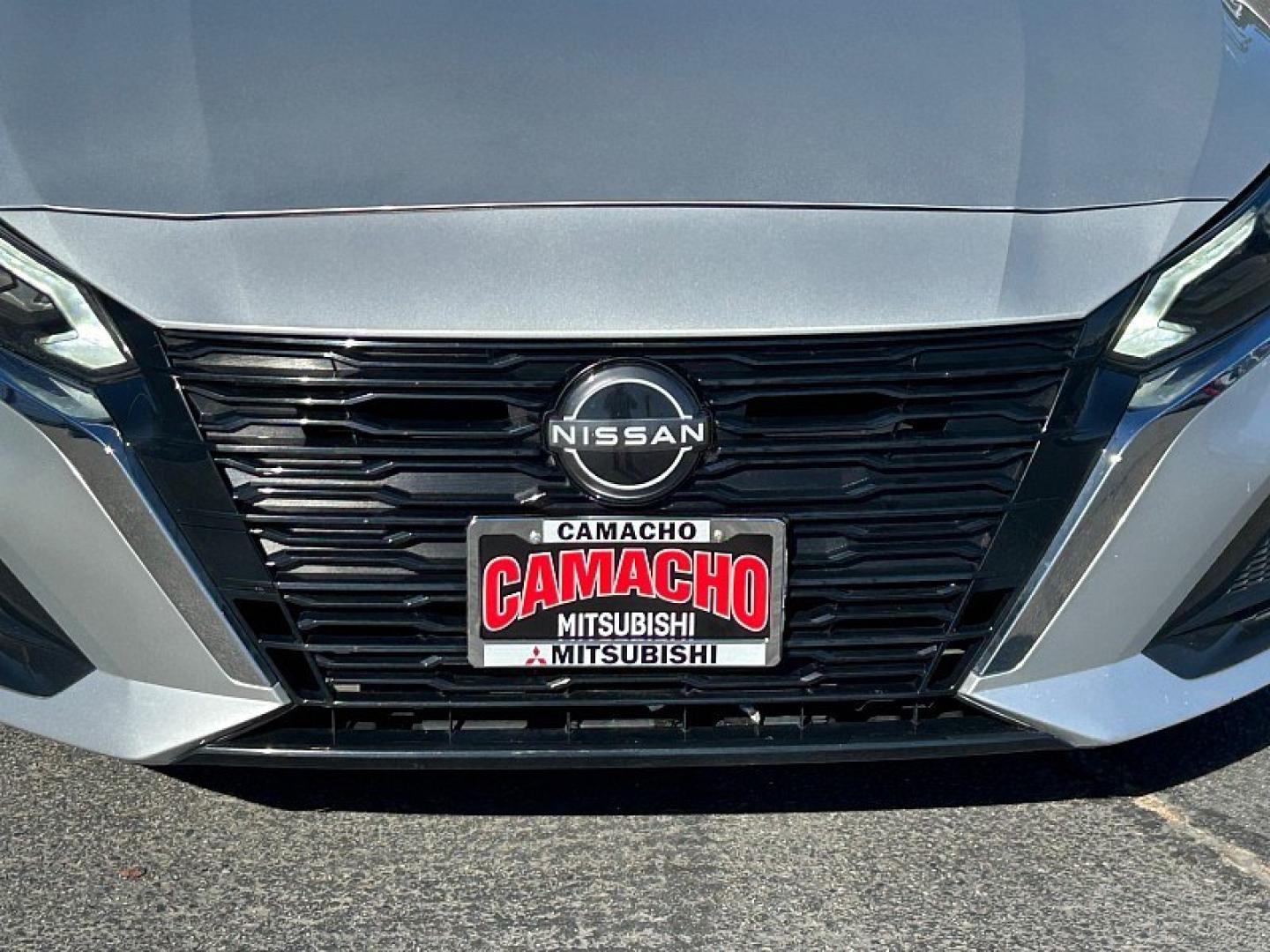2024 Silver Nissan Altima (1N4BL4DV1RN) with an 4-Cyl 2.5 Liter engine, Automatic Xtronic CVT transmission, located at 412 Auto Vista Drive, Palmdale, 93551, (661) 945-0620, 34.592636, -118.136681- Photo#5