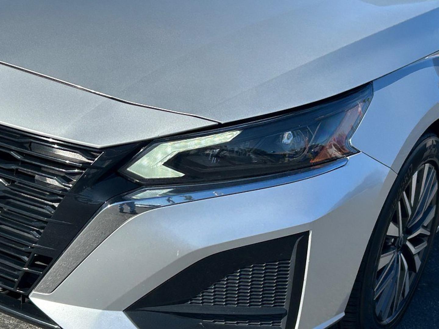 2024 Silver Nissan Altima (1N4BL4DV1RN) with an 4-Cyl 2.5 Liter engine, Automatic Xtronic CVT transmission, located at 412 Auto Vista Drive, Palmdale, 93551, (661) 945-0620, 34.592636, -118.136681- Photo#10