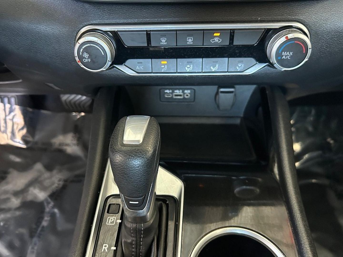 2024 Silver Nissan Altima (1N4BL4DV1RN) with an 4-Cyl 2.5 Liter engine, Automatic Xtronic CVT transmission, located at 412 Auto Vista Drive, Palmdale, 93551, (661) 945-0620, 34.592636, -118.136681- Photo#23