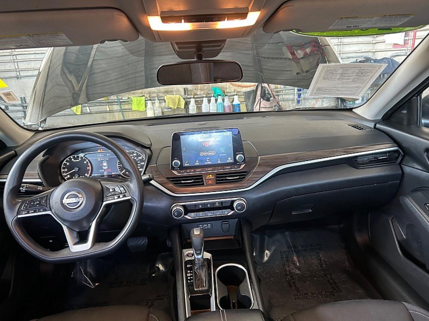 2024 Black Nissan Altima (1N4BL4DV9RN) with an 4-Cyl 2.5 Liter engine, Automatic Xtronic CVT transmission, located at 412 Auto Vista Drive, Palmdale, 93551, (661) 945-0620, 34.592636, -118.136681- Photo#22