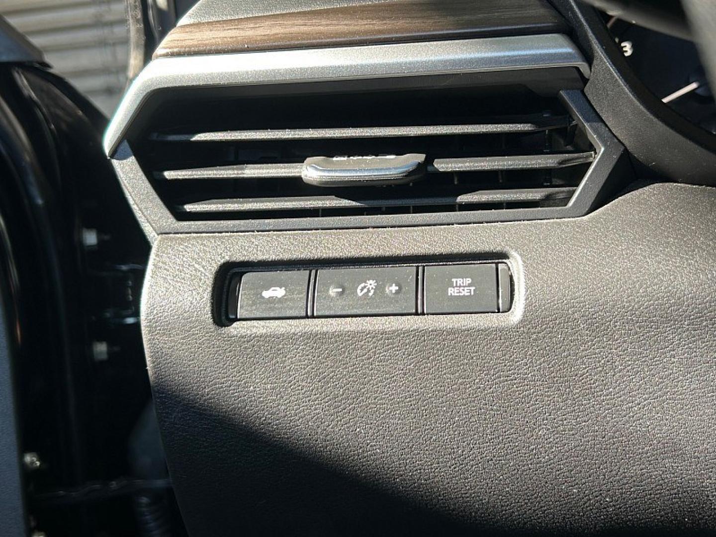 2024 Black Nissan Altima (1N4BL4DV9RN) with an 4-Cyl 2.5 Liter engine, Automatic Xtronic CVT transmission, located at 412 Auto Vista Drive, Palmdale, 93551, (661) 945-0620, 34.592636, -118.136681- Photo#27