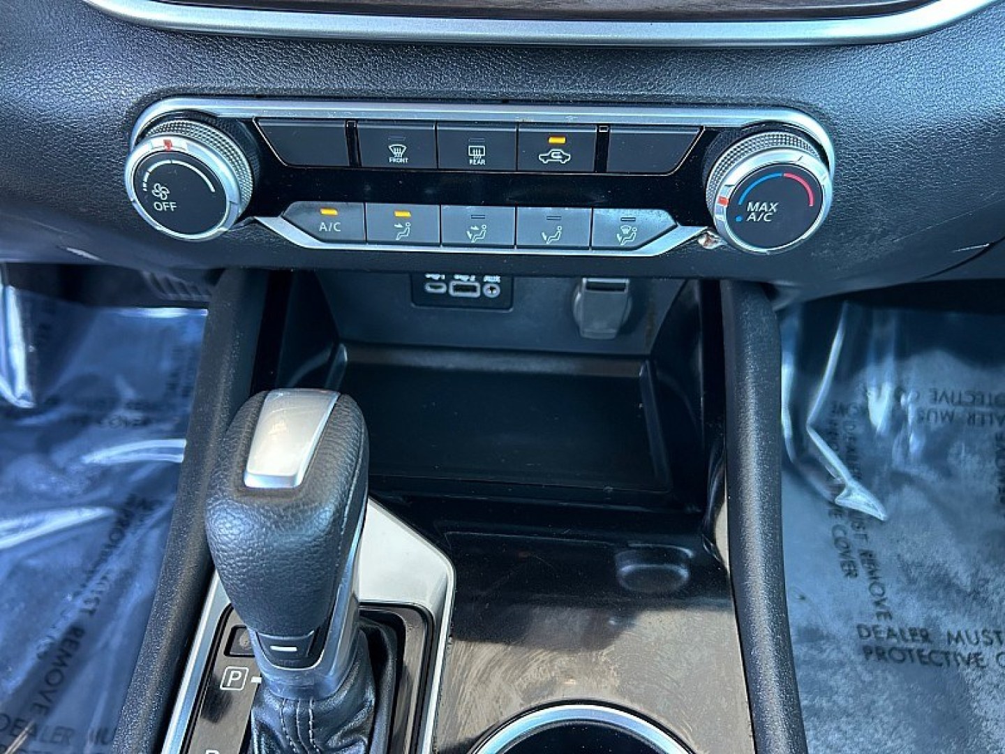 2024 Silver /black Nissan Altima (1N4BL4DV9RN) with an 4-Cyl 2.5 Liter engine, Automatic Xtronic CVT transmission, located at 412 Auto Vista Drive, Palmdale, 93551, (661) 945-0620, 34.592636, -118.136681 - Discover comfort, style, and impressive efficiency in this 2024 Nissan Altima SV! Powered by a 2.5L 4-cylinder engine paired with Nissan and rsquo;s Xtronic CVT automatic transmission, this sedan delivers a smooth, comfortable ride that and rsquo;s perfect for daily commuting and longer road trips.- Photo#17