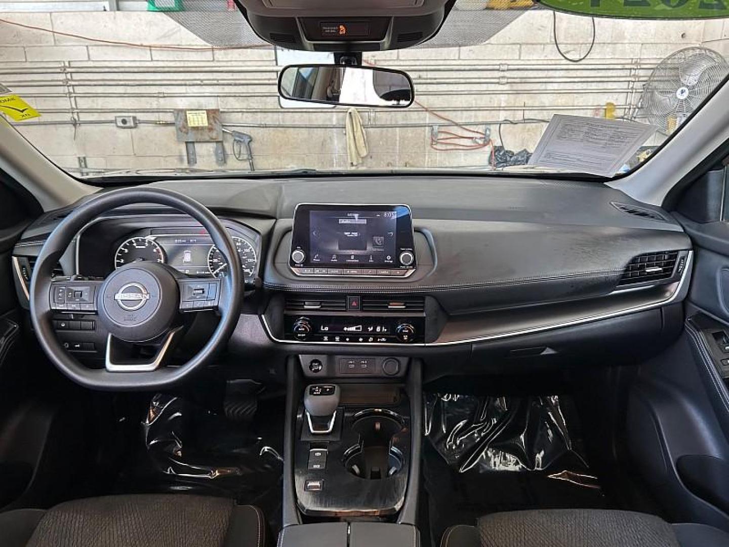 2024 BLACK Nissan Rogue (5N1BT3BAXRC) with an 3-Cyl Turbo 1.5 Liter engine, Automatic CVT transmission, located at 412 Auto Vista Drive, Palmdale, 93551, (661) 945-0620, 34.592636, -118.136681 - Photo#18