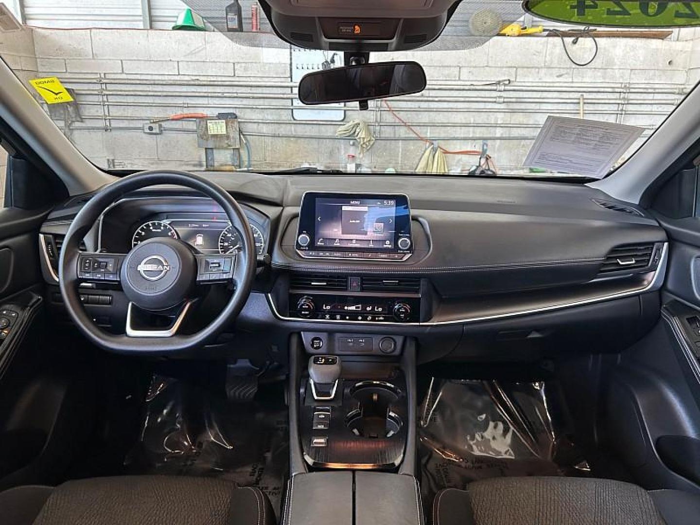 2024 BLACK Nissan Rogue (5N1BT3BA3RC) with an 3-Cyl Turbo 1.5 Liter engine, Automatic CVT transmission, located at 412 Auto Vista Drive, Palmdale, 93551, (661) 945-0620, 34.592636, -118.136681 - Photo#18