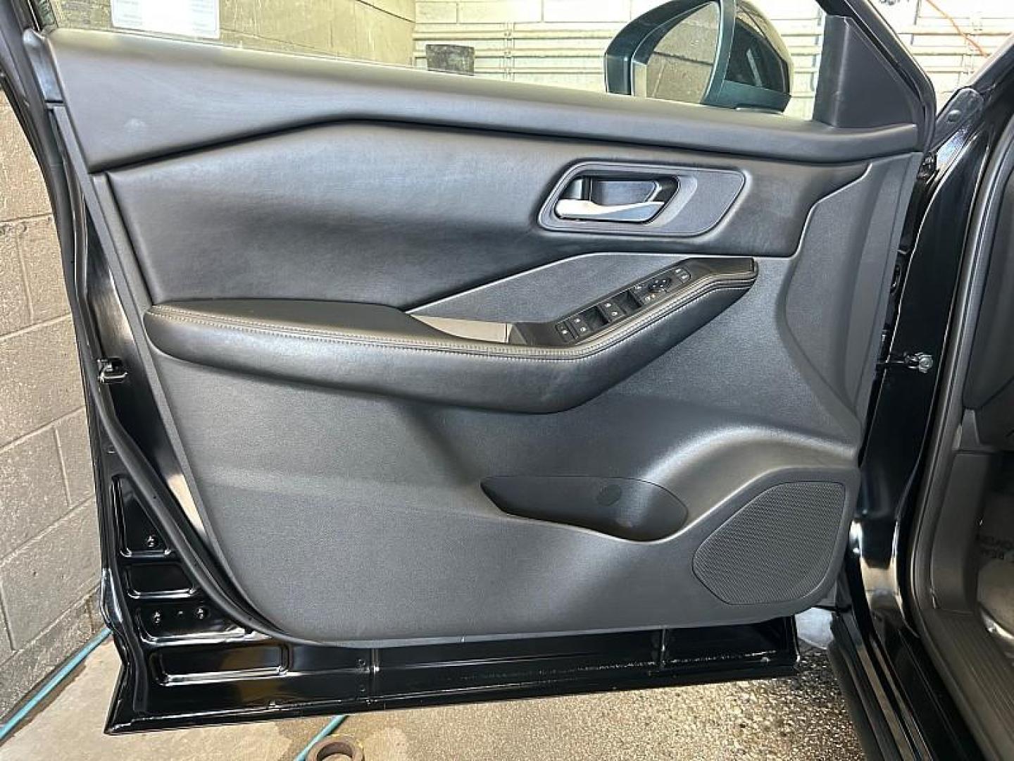 2024 BLACK Nissan Rogue (5N1BT3BA3RC) with an 3-Cyl Turbo 1.5 Liter engine, Automatic CVT transmission, located at 412 Auto Vista Drive, Palmdale, 93551, (661) 945-0620, 34.592636, -118.136681 - Photo#15