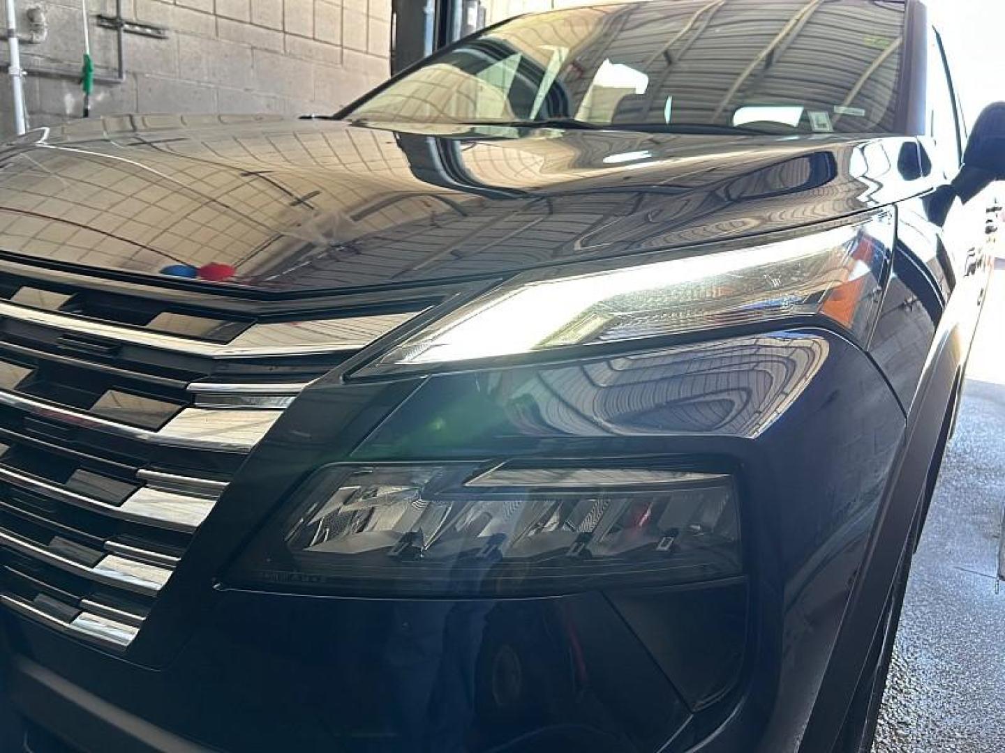 2024 BLUE Nissan Rogue (5N1BT3BA2RC) with an 3-Cyl Turbo 1.5 Liter engine, Automatic CVT transmission, located at 412 Auto Vista Drive, Palmdale, 93551, (661) 945-0620, 34.592636, -118.136681 - Photo#13