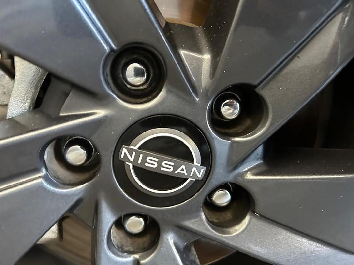 2024 BLUE Nissan Rogue (5N1BT3BA2RC) with an 3-Cyl Turbo 1.5 Liter engine, Automatic CVT transmission, located at 412 Auto Vista Drive, Palmdale, 93551, (661) 945-0620, 34.592636, -118.136681 - Photo#17