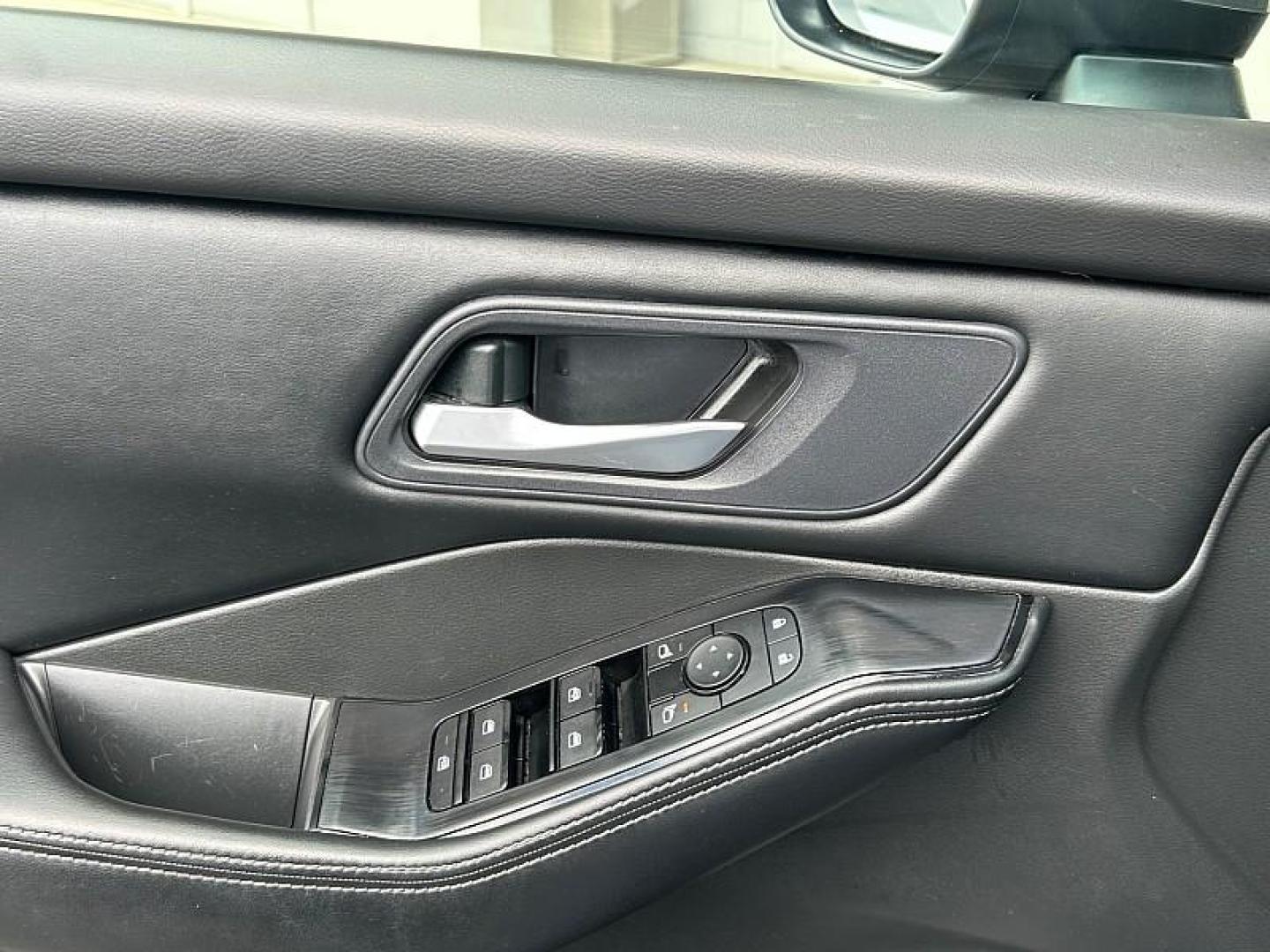 2024 GRAY Nissan Rogue (5N1BT3BA8RC) with an 3-Cyl Turbo 1.5 Liter engine, Automatic CVT transmission, located at 412 Auto Vista Drive, Palmdale, 93551, (661) 945-0620, 34.592636, -118.136681 - Photo#16