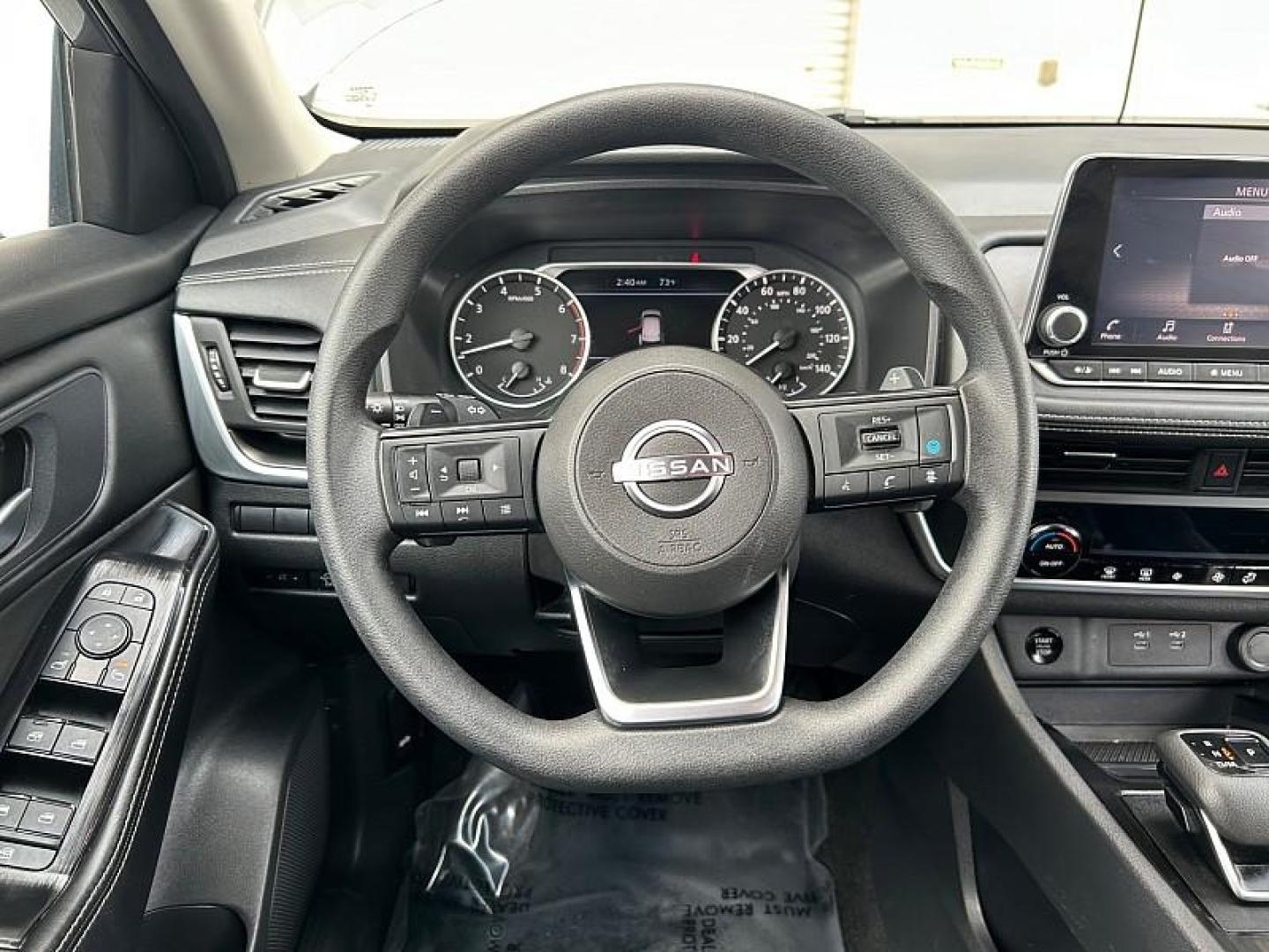 2024 GRAY Nissan Rogue (5N1BT3BA8RC) with an 3-Cyl Turbo 1.5 Liter engine, Automatic CVT transmission, located at 412 Auto Vista Drive, Palmdale, 93551, (661) 945-0620, 34.592636, -118.136681 - Photo#9