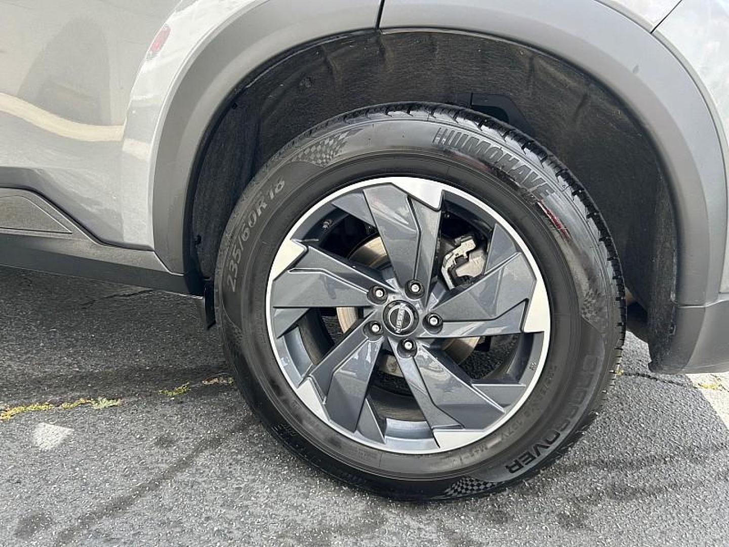 2024 GRAY Nissan Rogue (5N1BT3BA8RC) with an 3-Cyl Turbo 1.5 Liter engine, Automatic CVT transmission, located at 412 Auto Vista Drive, Palmdale, 93551, (661) 945-0620, 34.592636, -118.136681 - Photo#26