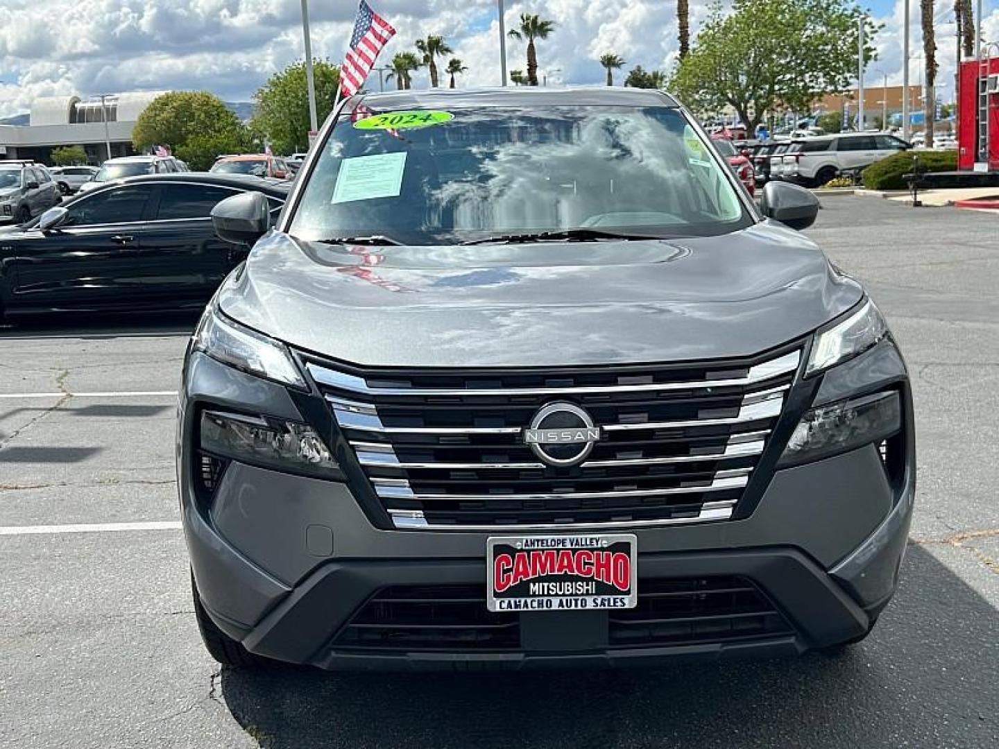 2024 GRAY Nissan Rogue (5N1BT3BA8RC) with an 3-Cyl Turbo 1.5 Liter engine, Automatic CVT transmission, located at 412 Auto Vista Drive, Palmdale, 93551, (661) 945-0620, 34.592636, -118.136681 - Photo#1