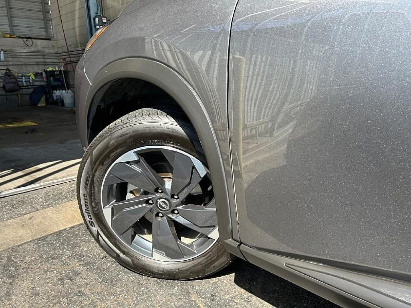 2024 GRAY Nissan Rogue (5N1BT3BBXRC) with an 3-Cyl Turbo 1.5 Liter engine, Automatic CVT transmission, located at 412 Auto Vista Drive, Palmdale, 93551, (661) 945-0620, 34.592636, -118.136681 - Photo#23