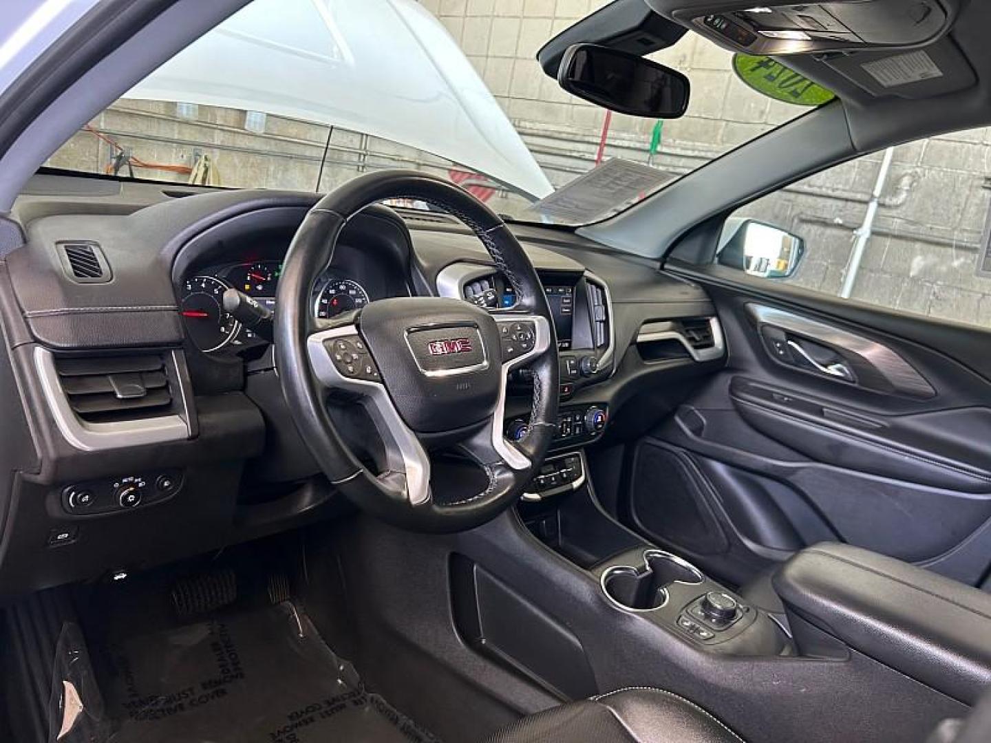 2024 SILVER Nissan Rogue (JN8BT3BB3RW) with an 3-Cyl Turbo 1.5 Liter engine, Automatic CVT transmission, located at 412 Auto Vista Drive, Palmdale, 93551, (661) 945-0620, 34.592636, -118.136681 - Photo#26
