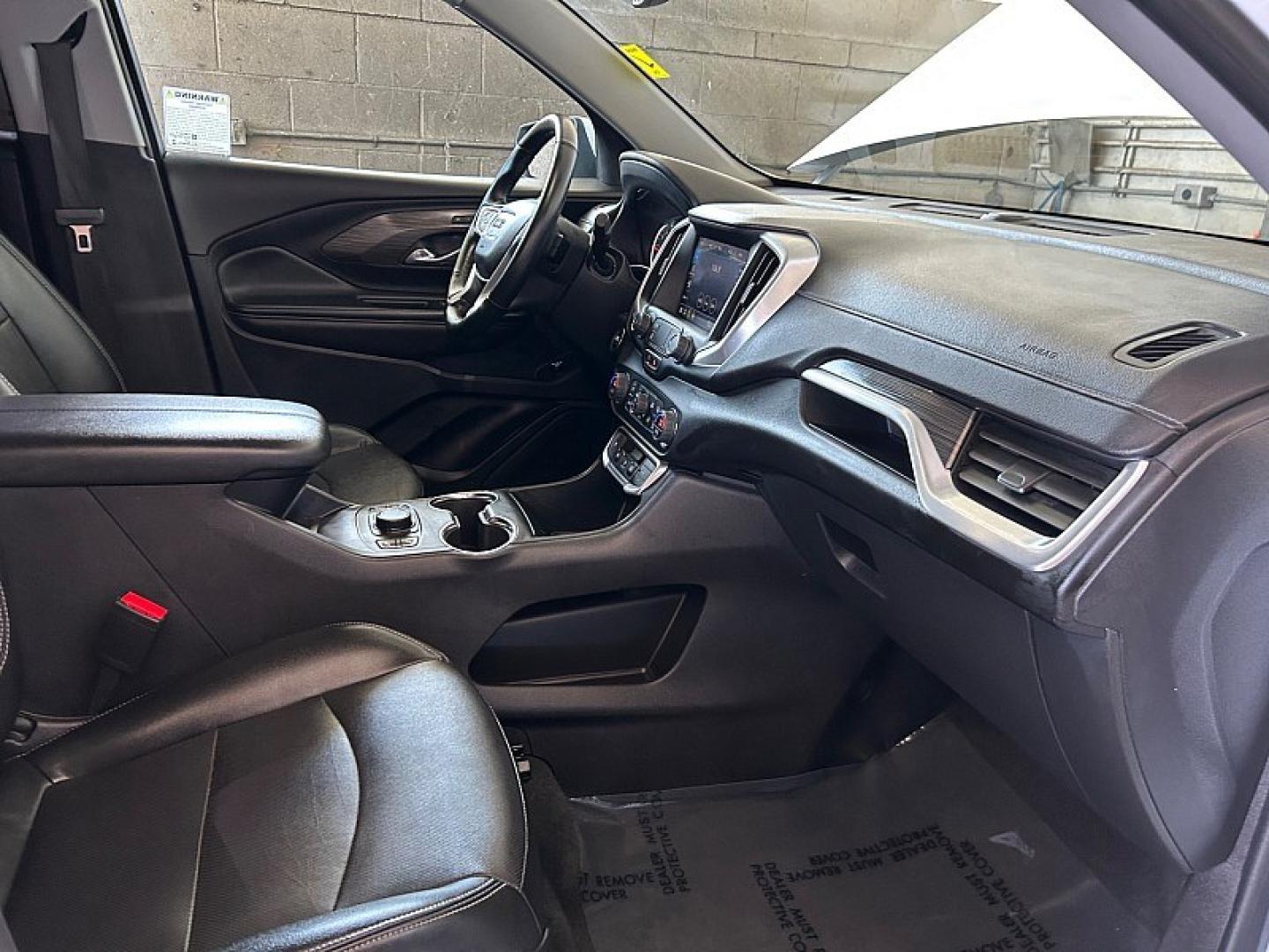 2024 SILVER Nissan Rogue (JN8BT3BB3RW) with an 3-Cyl Turbo 1.5 Liter engine, Automatic CVT transmission, located at 412 Auto Vista Drive, Palmdale, 93551, (661) 945-0620, 34.592636, -118.136681 - Photo#27