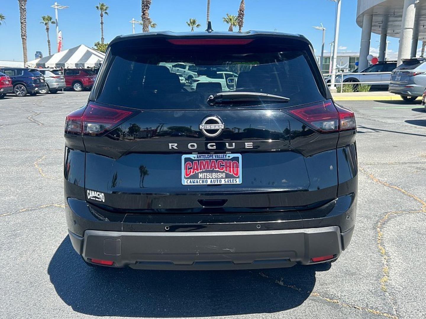 2024 BLACK Nissan Rogue (5N1BT3AA2RC) with an 3-Cyl Turbo 1.5 Liter engine, Automatic CVT transmission, located at 412 Auto Vista Drive, Palmdale, 93551, (661) 945-0620, 34.592636, -118.136681 - Photo#6
